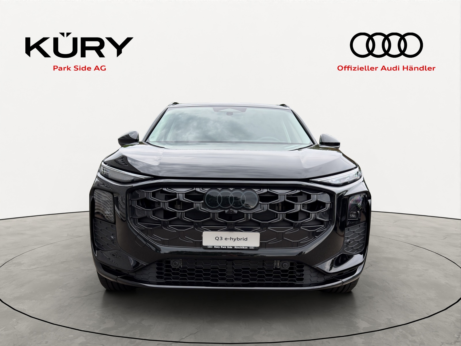 AUDI Q3 SUV e-hybrid 200 kW 272PS-image-1