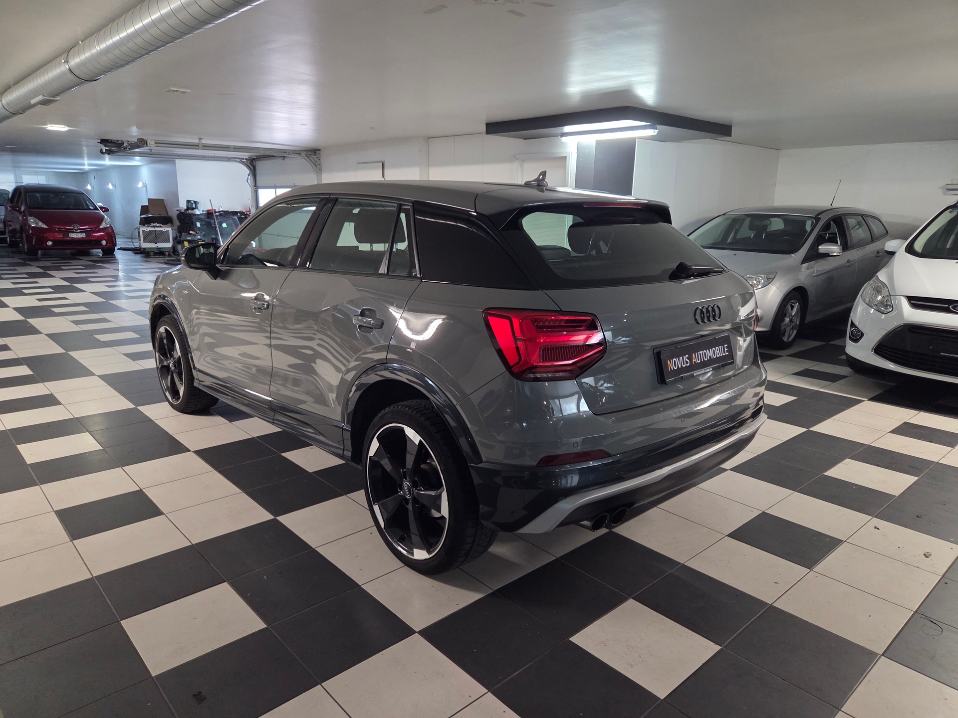 AUDI Q2 1.4 TFSI Edition # 1 S-tronic-image-2