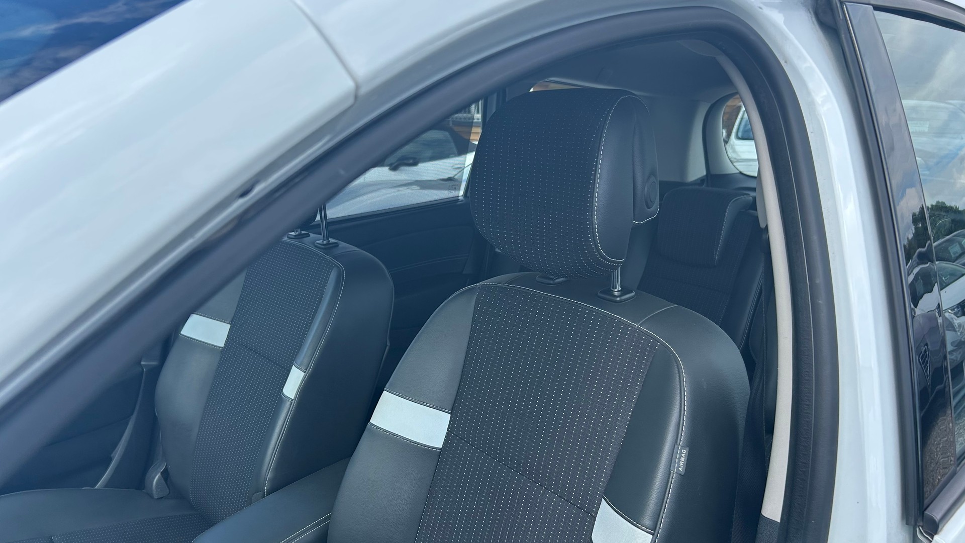 RENAULT Grand Scénic 1.5 dCi Dynamique EDC-image-6