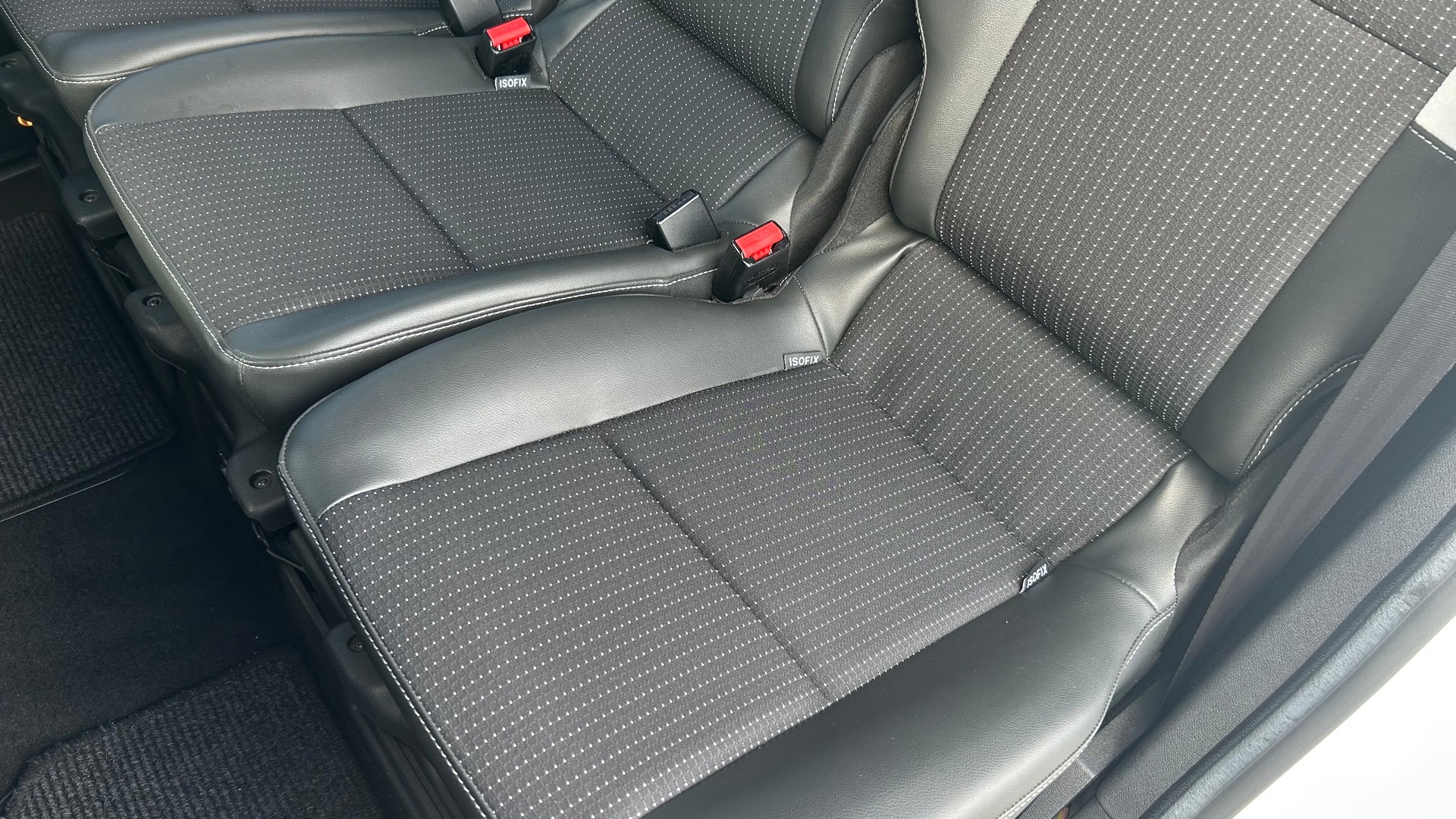 RENAULT Grand Scénic 1.5 dCi Dynamique EDC-image-27