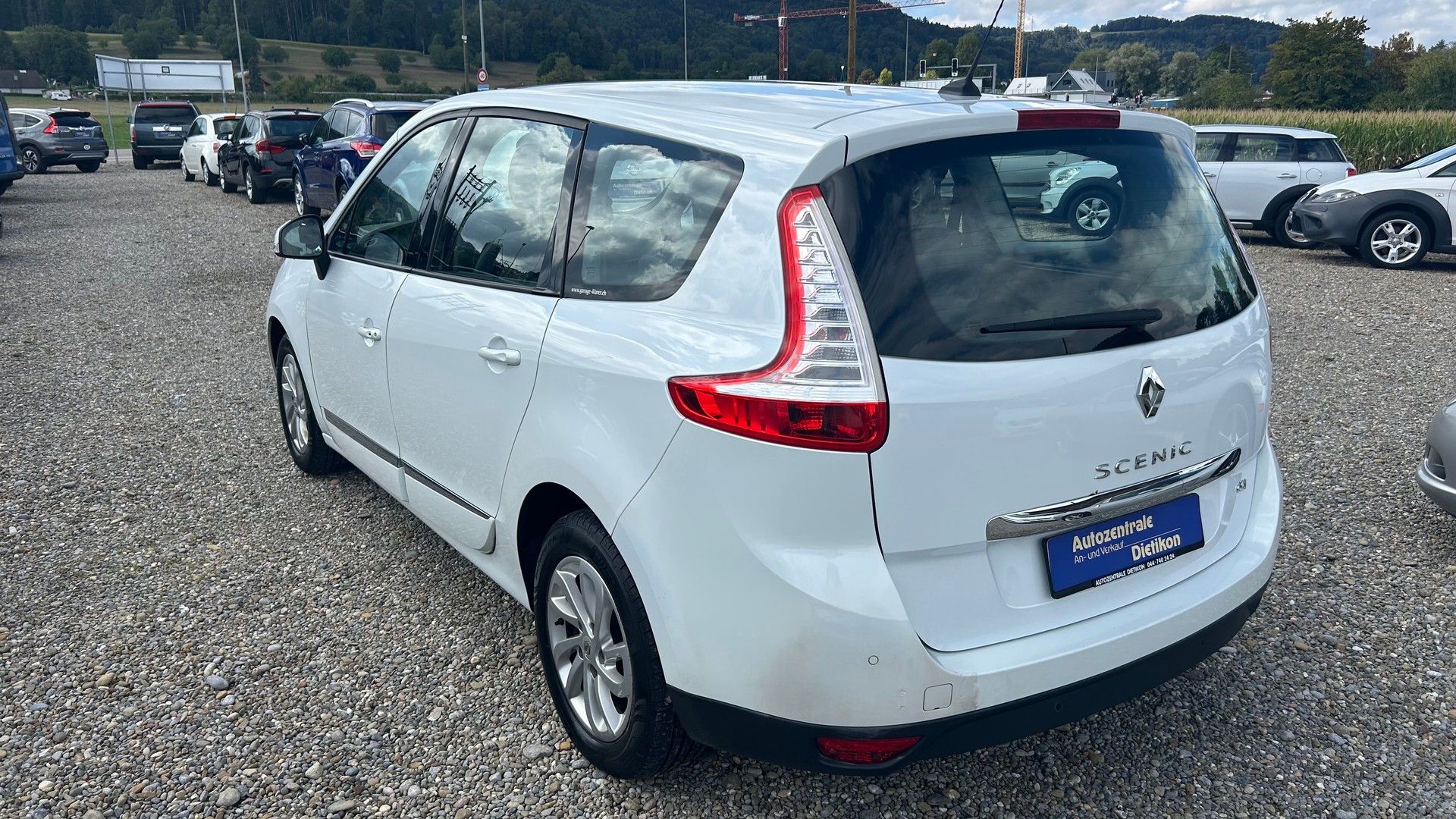 RENAULT Grand Scénic 1.5 dCi Dynamique EDC-image-19