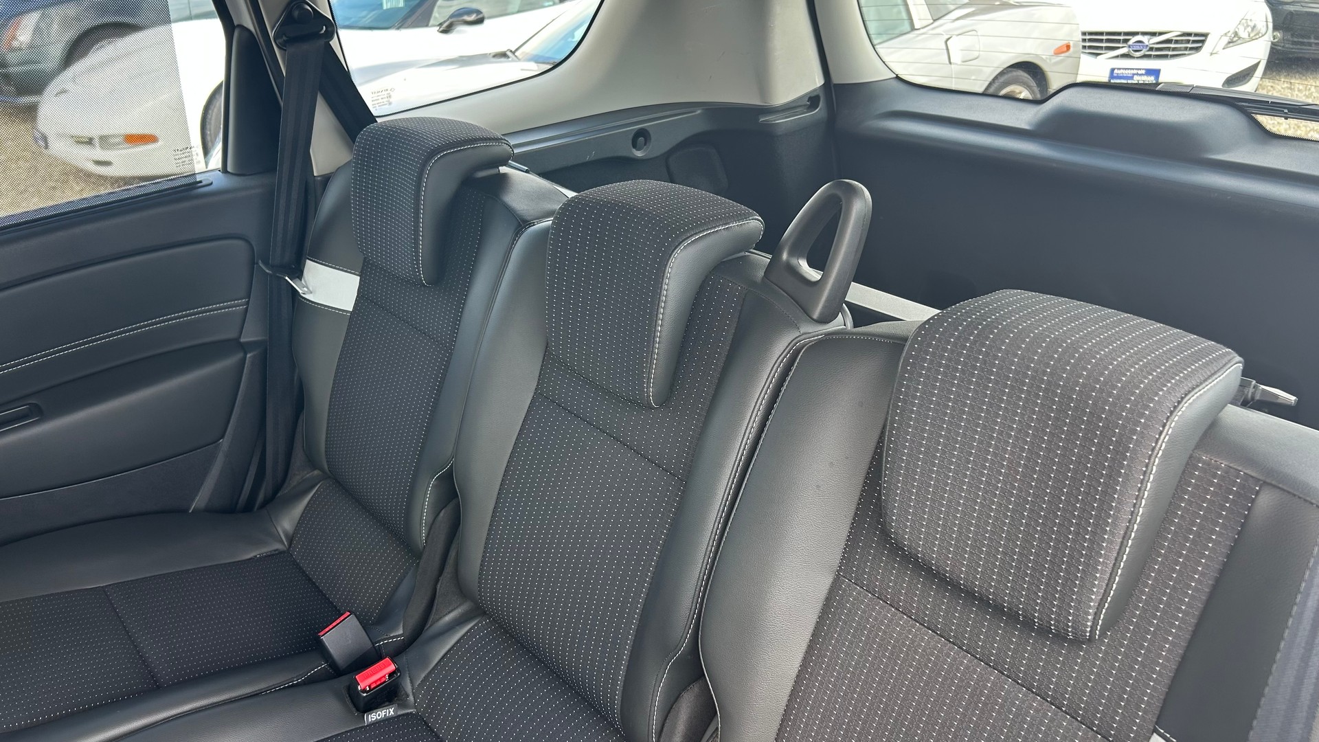 RENAULT Grand Scénic 1.5 dCi Dynamique EDC-image-26