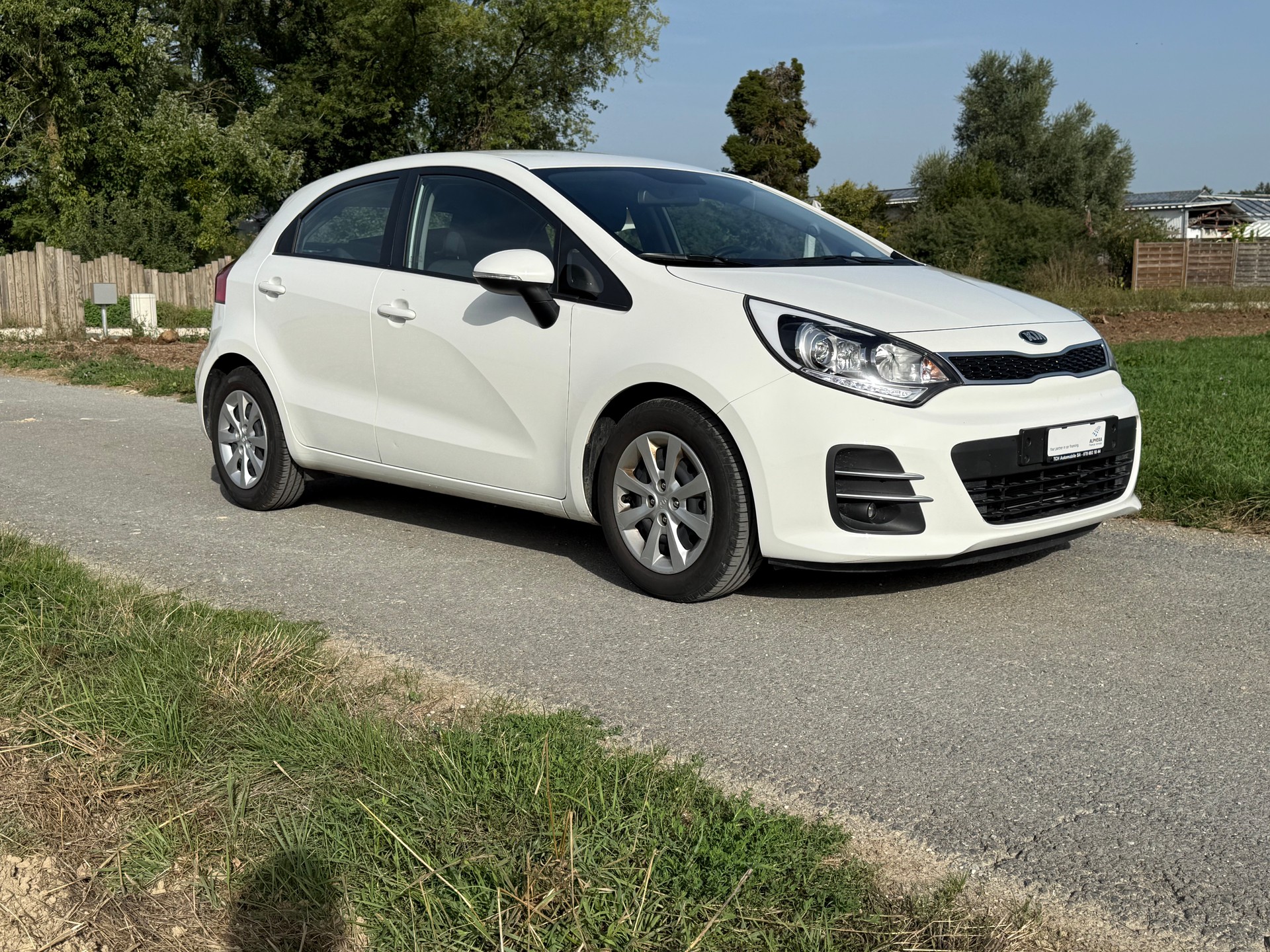 KIA Rio 1.2 CVVT Swiss Eco Edition-image-1