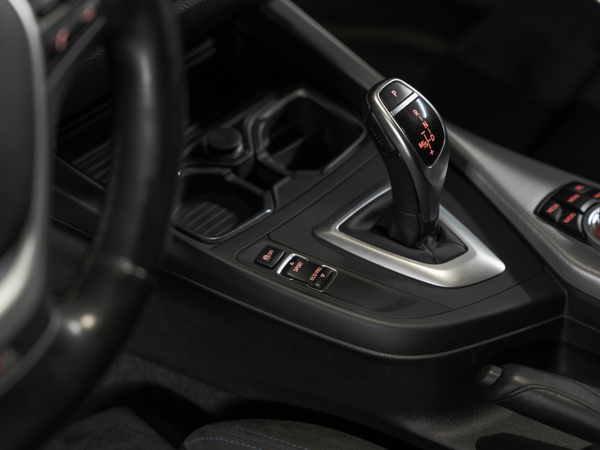 BMW M135i xDrive Steptronic-image-20