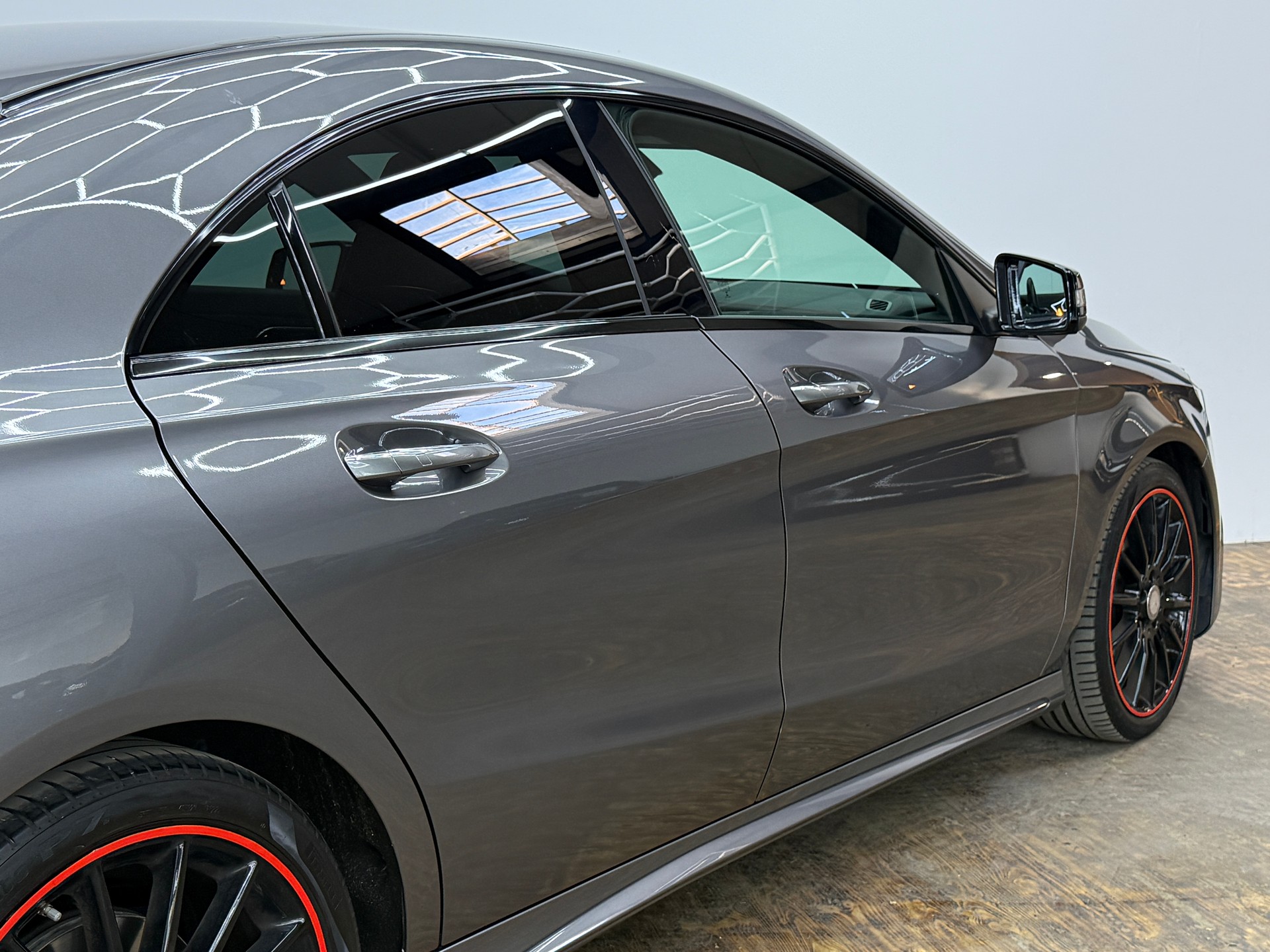 MERCEDES-BENZ CLA 250 AMG Line Sport 4Matic 7G-DCT-image-15
