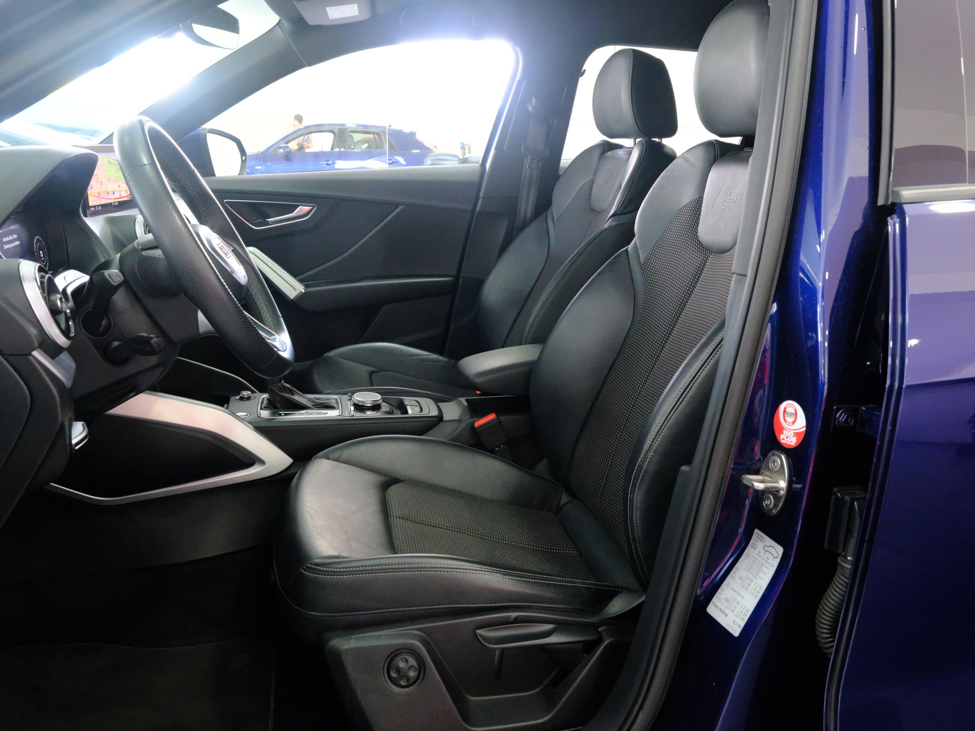 AUDI Q2 35 TFSI S line S-tronic-image-10
