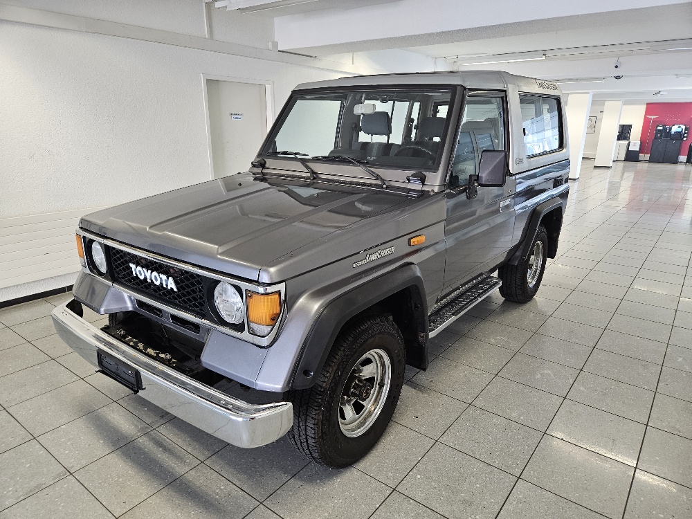 TOYOTA LJ 73 FRP-Top TD