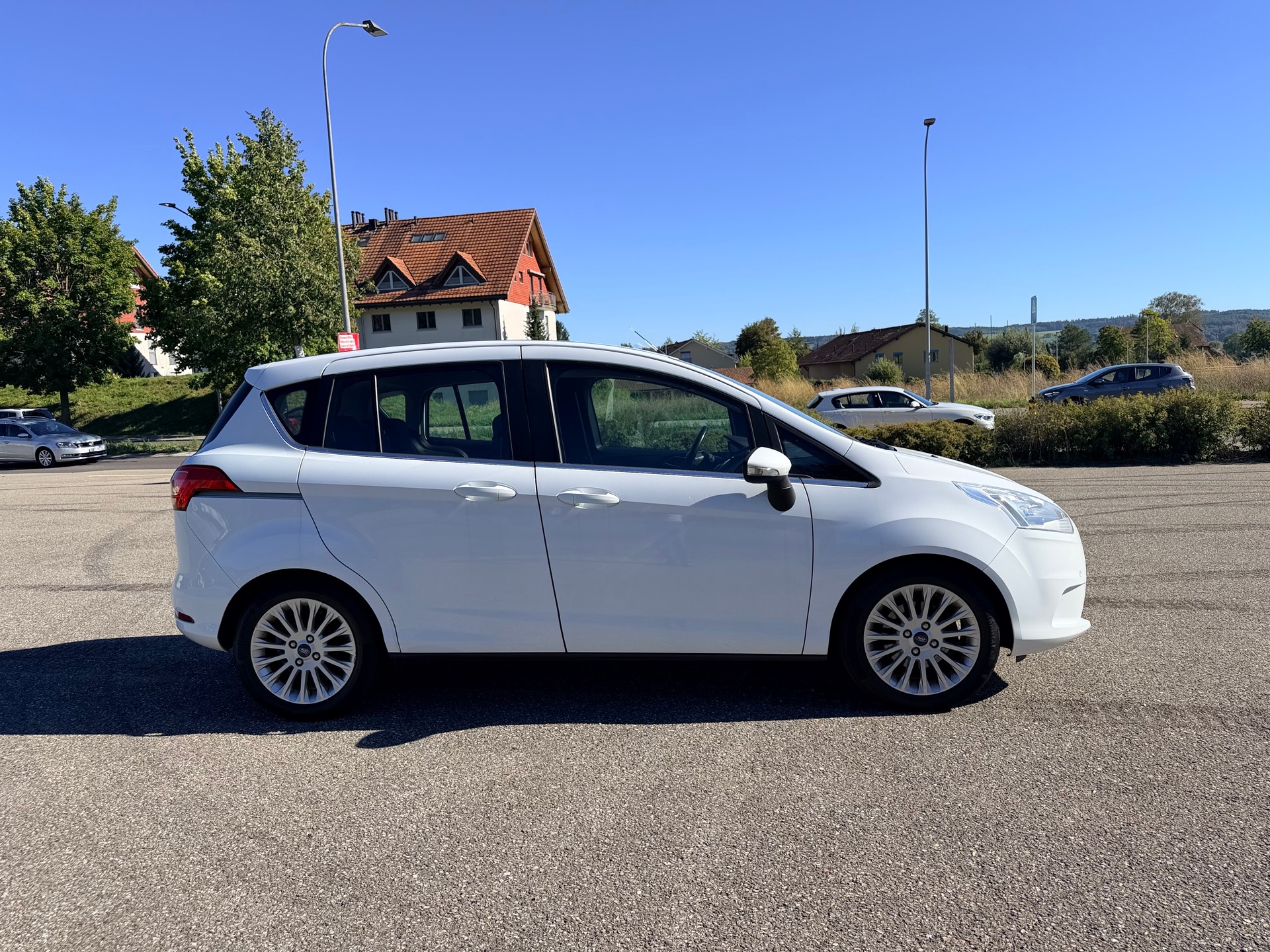 FORD B-Max 1.6 Ti-VCT TitaniumX PowerShift-image-4