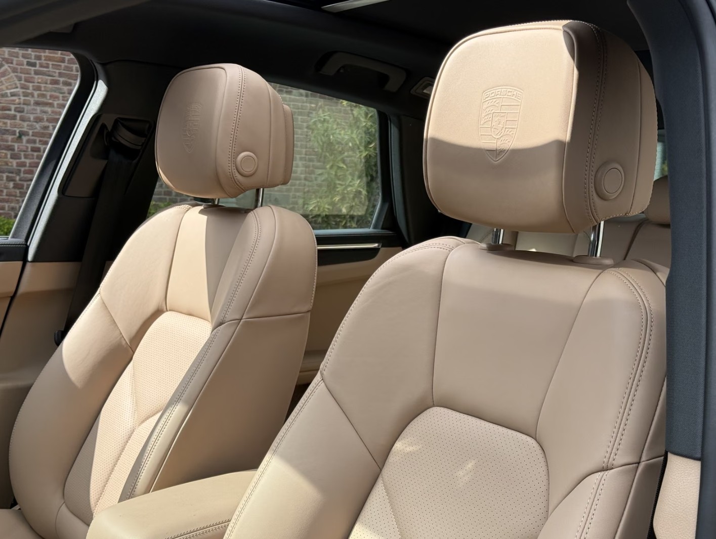 PORSCHE Macan T PDK-image-5