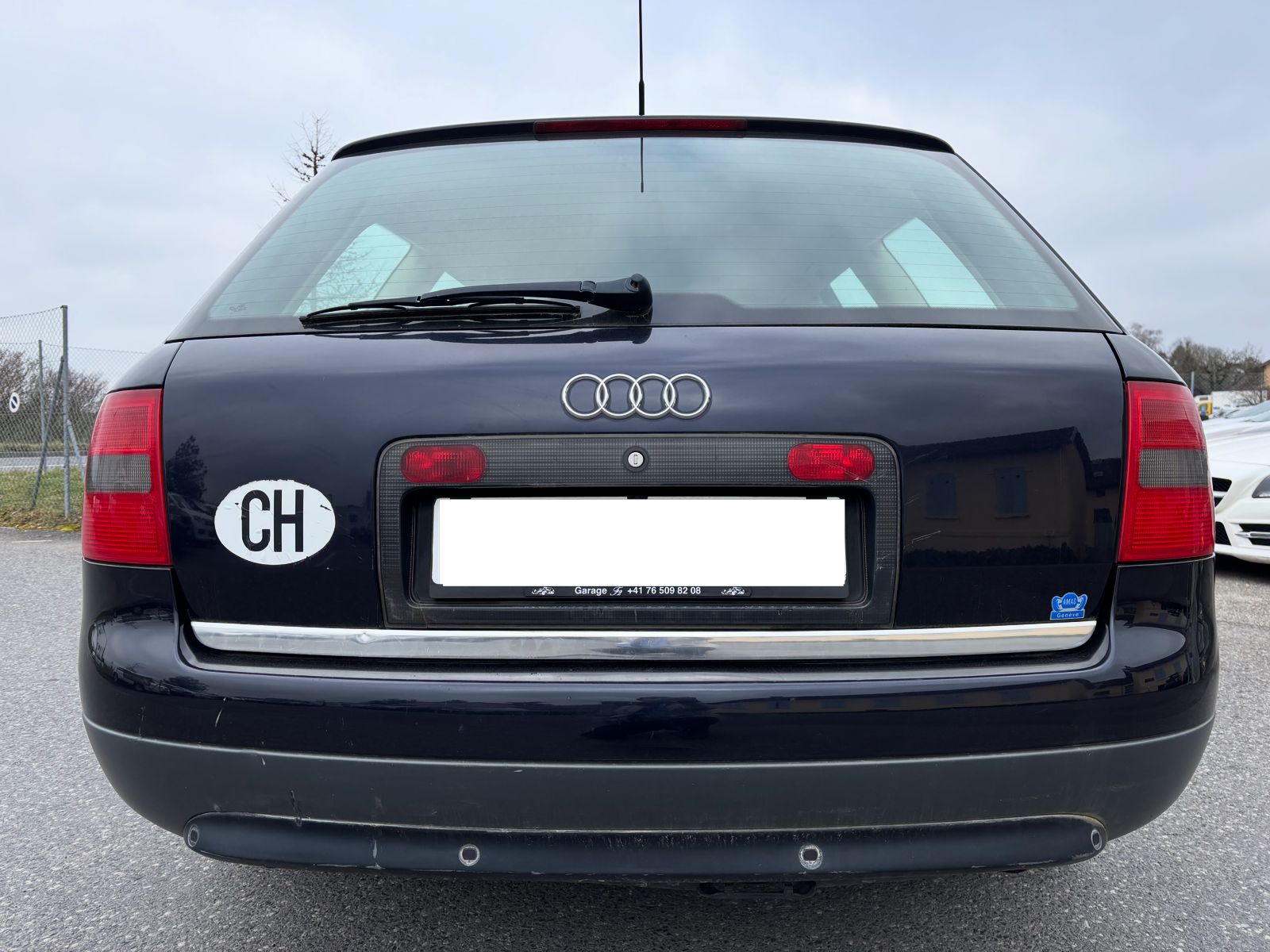 AUDI A6 Avant 2.8 quattro Advance ***Prix Fixe***-image-4