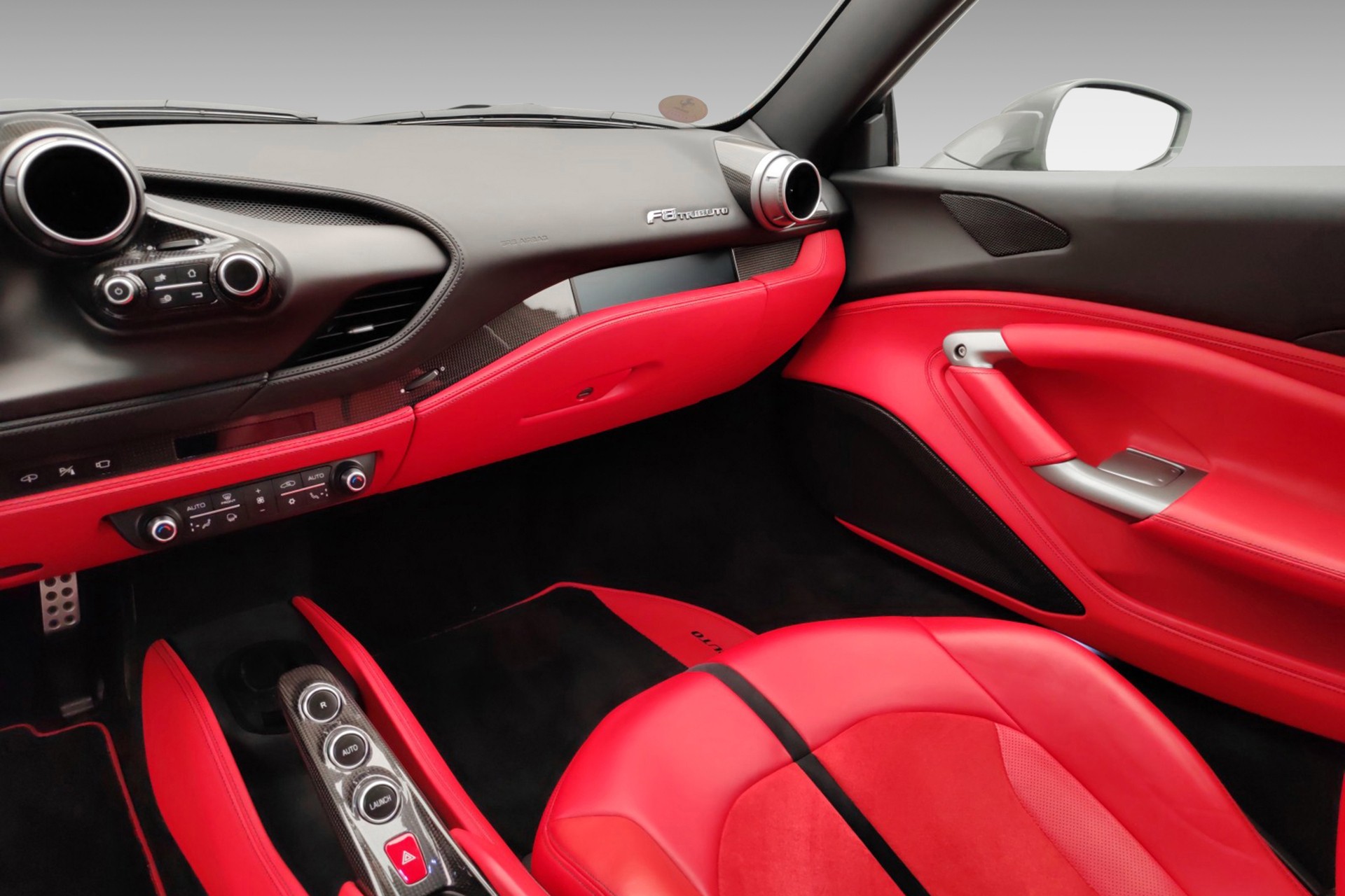 FERRARI F8 Tributo-image-13