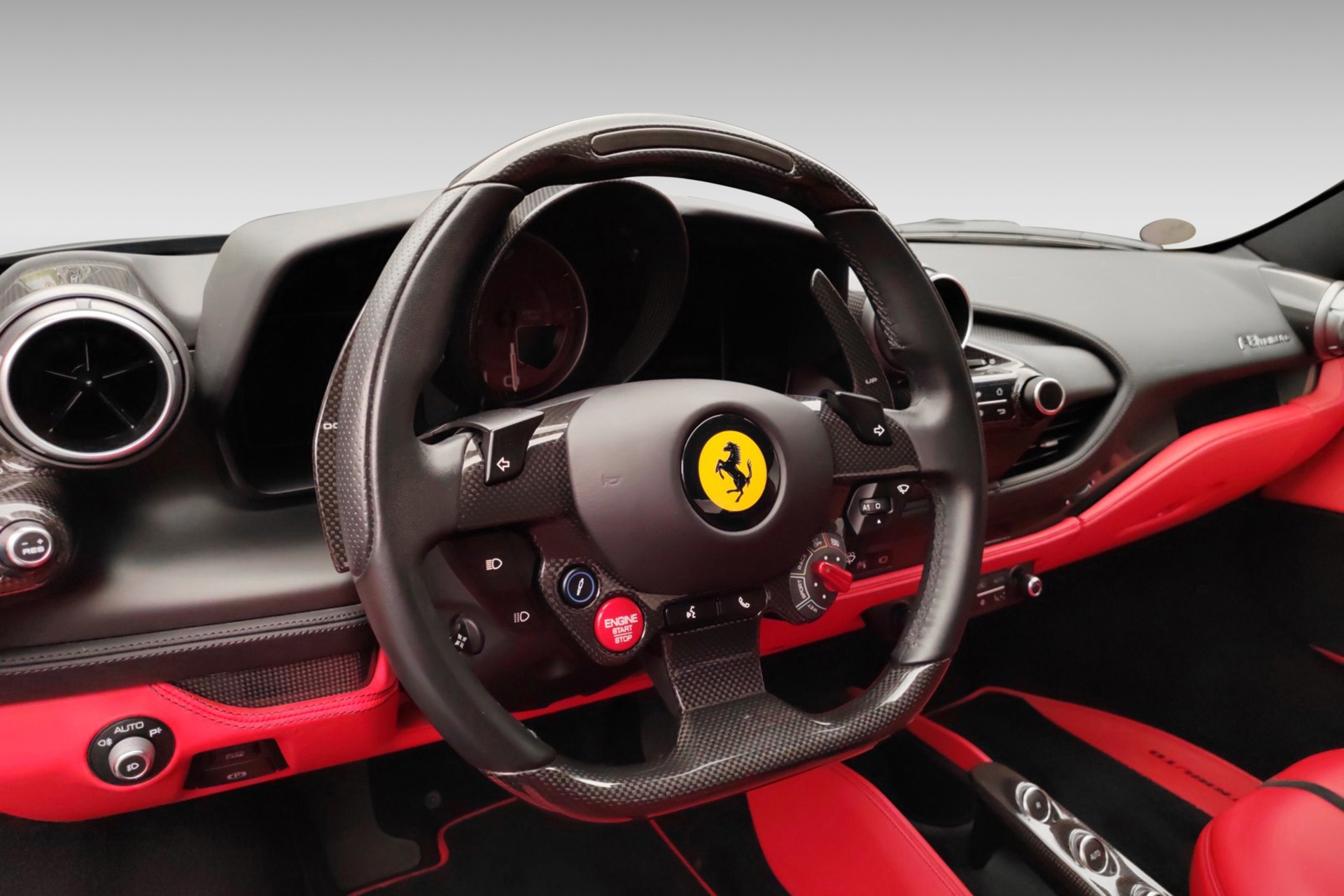 FERRARI F8 Tributo-image-12