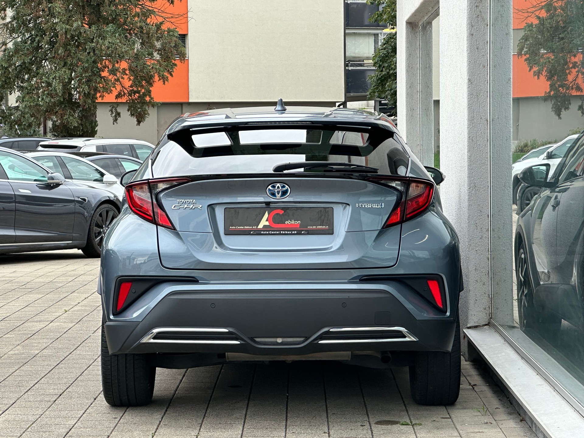 TOYOTA C-HR 2.0 HSD CVT Trend-image-4