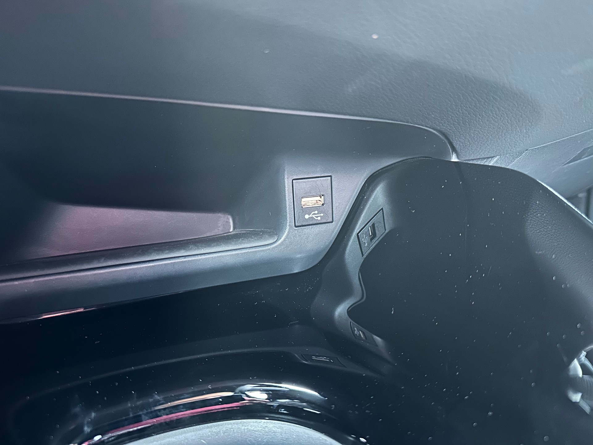 TOYOTA C-HR 2.0 HSD CVT Trend-image-15
