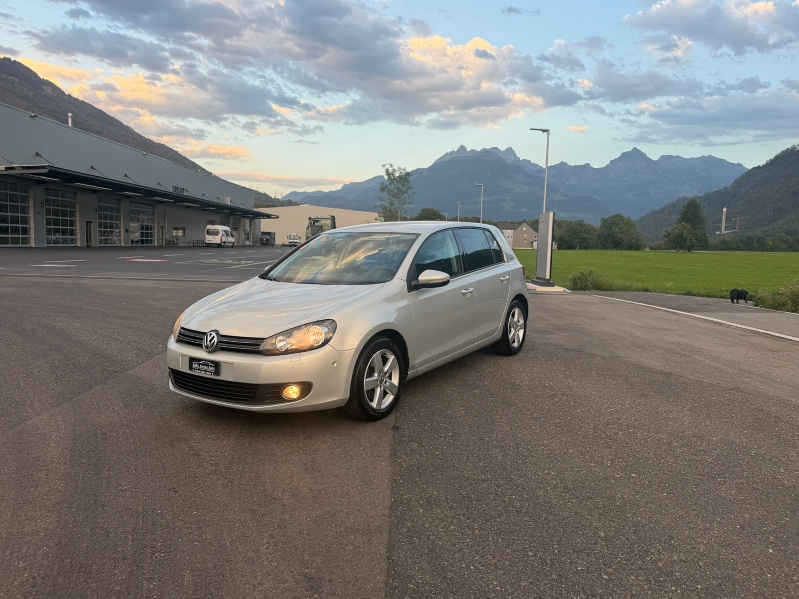 VW Golf 2.0 TDI Comfortline 4Motion-image-0