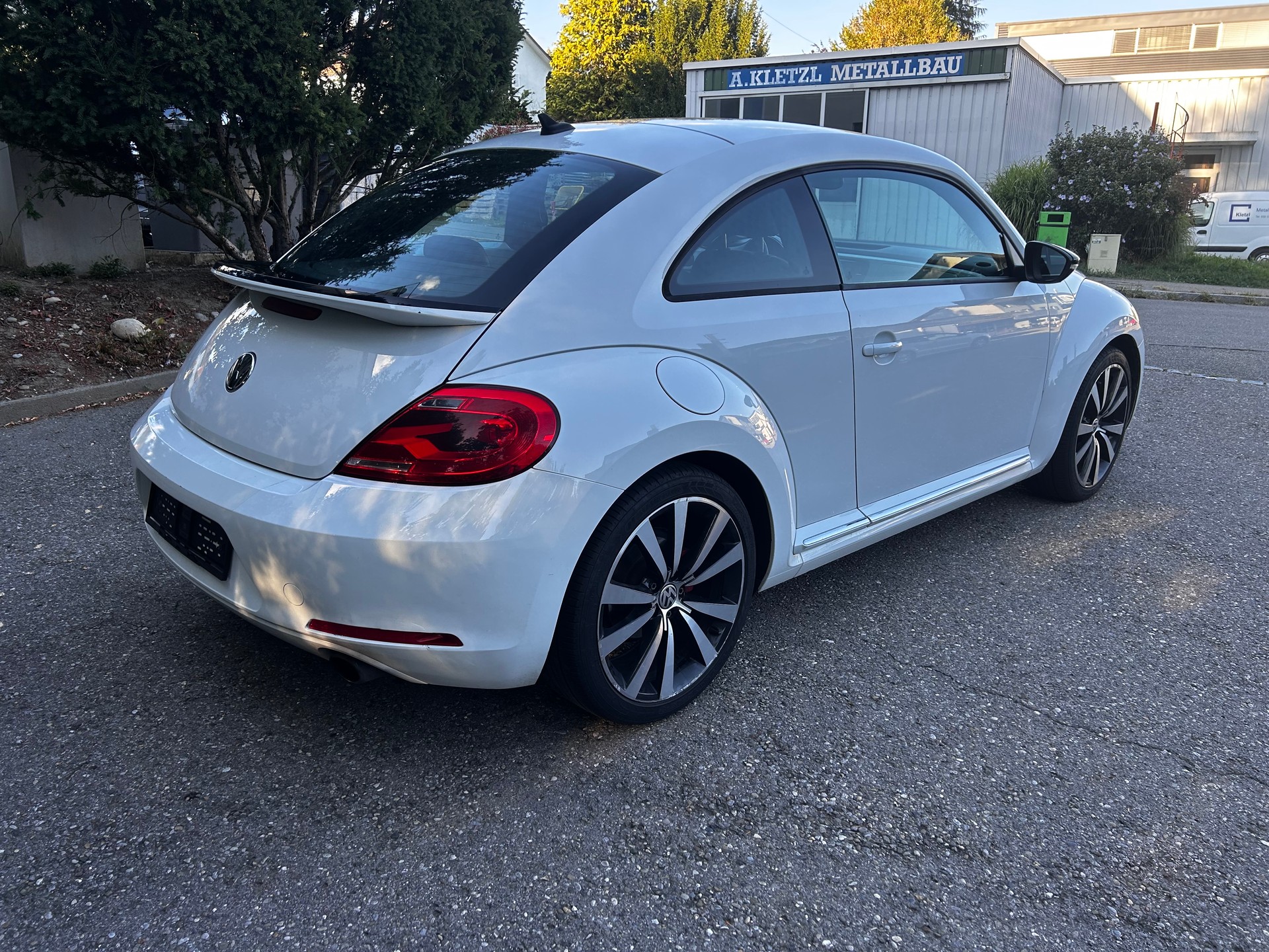 VW Vw BEETLE 2.0 Benzin-image-5