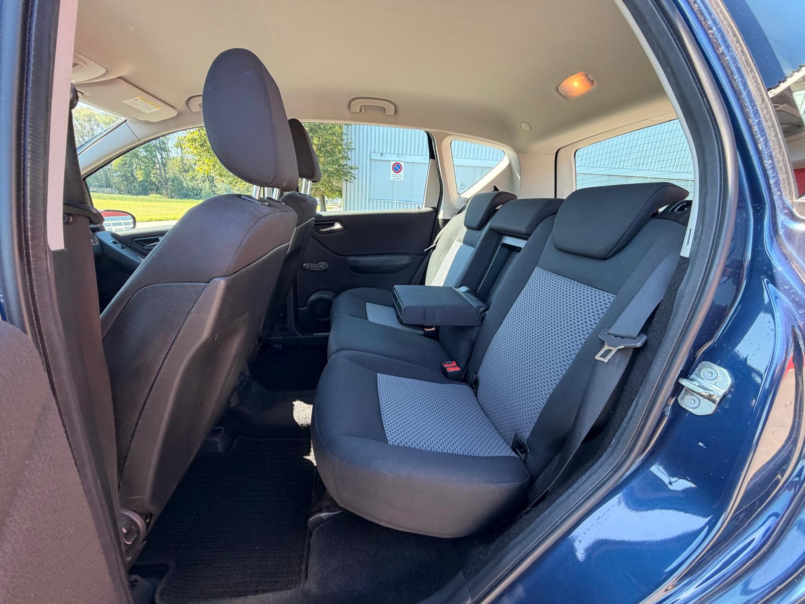 MERCEDES-BENZ A 200 Avantgarde *frisch ab MFK*-image-14