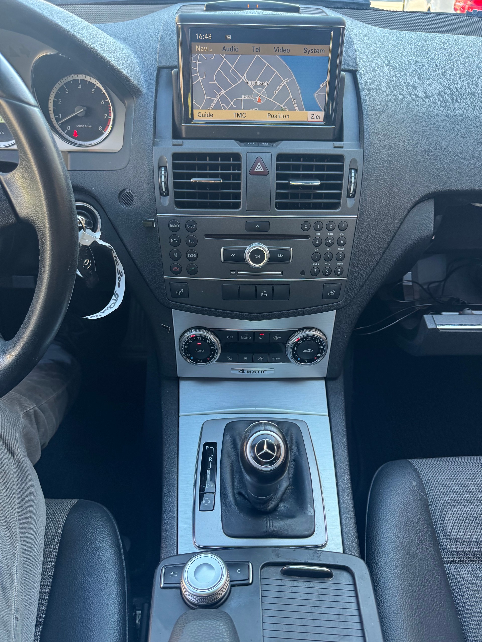 MERCEDES-BENZ C 300 (280) Avantgarde 4Matic 7G-Tronic-image-14