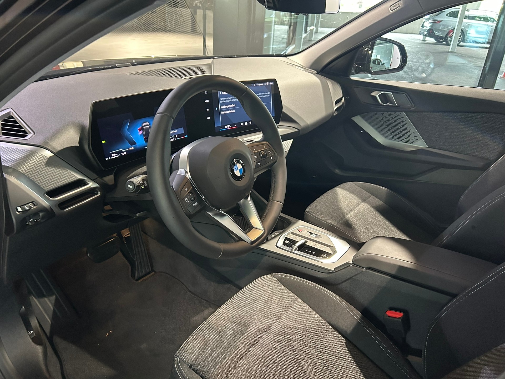 BMW 116 Steptronic-image-25