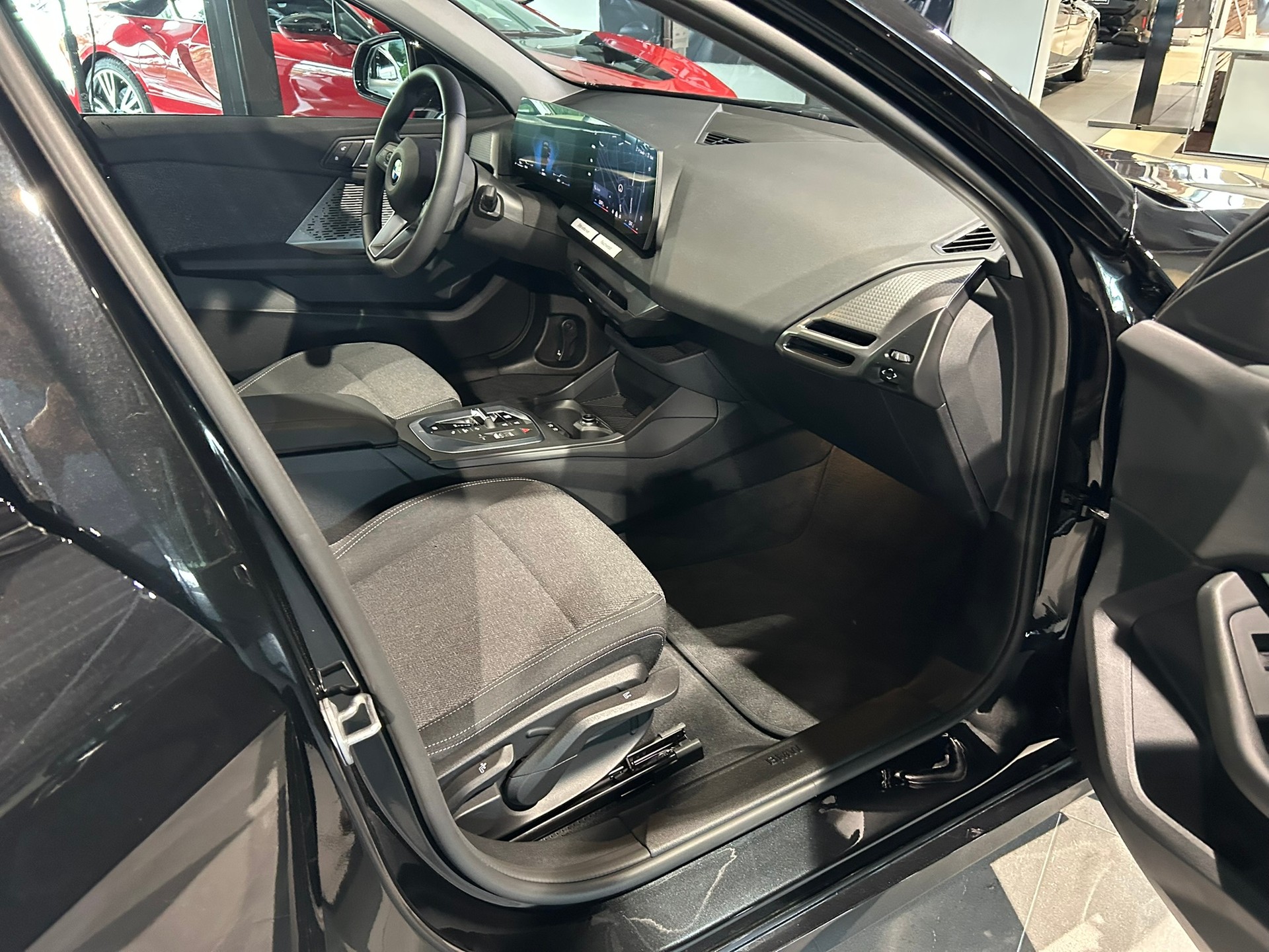 BMW 116 Steptronic-image-23