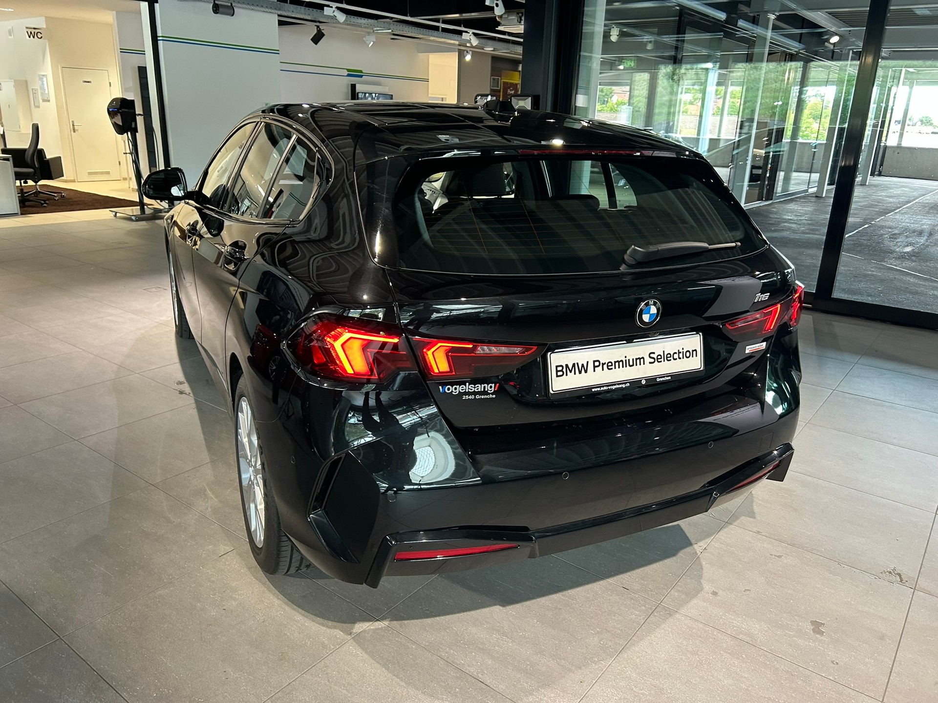 BMW 116 Steptronic-image-12