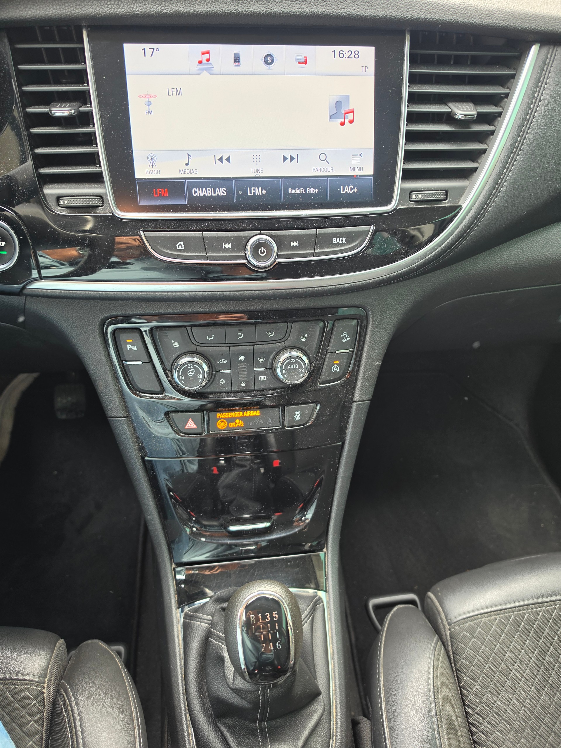 OPEL Mokka X 1.4i 16V Turbo Enjoy 4WD-image-10