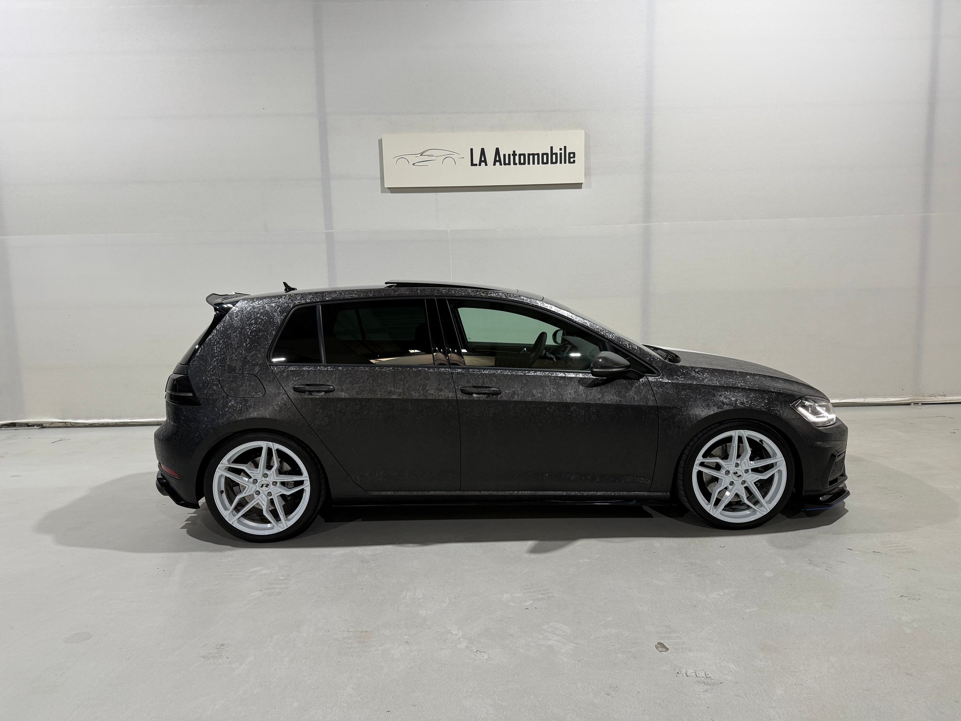 VW Golf 2.0 TSI R 4Motion DSG-image-6