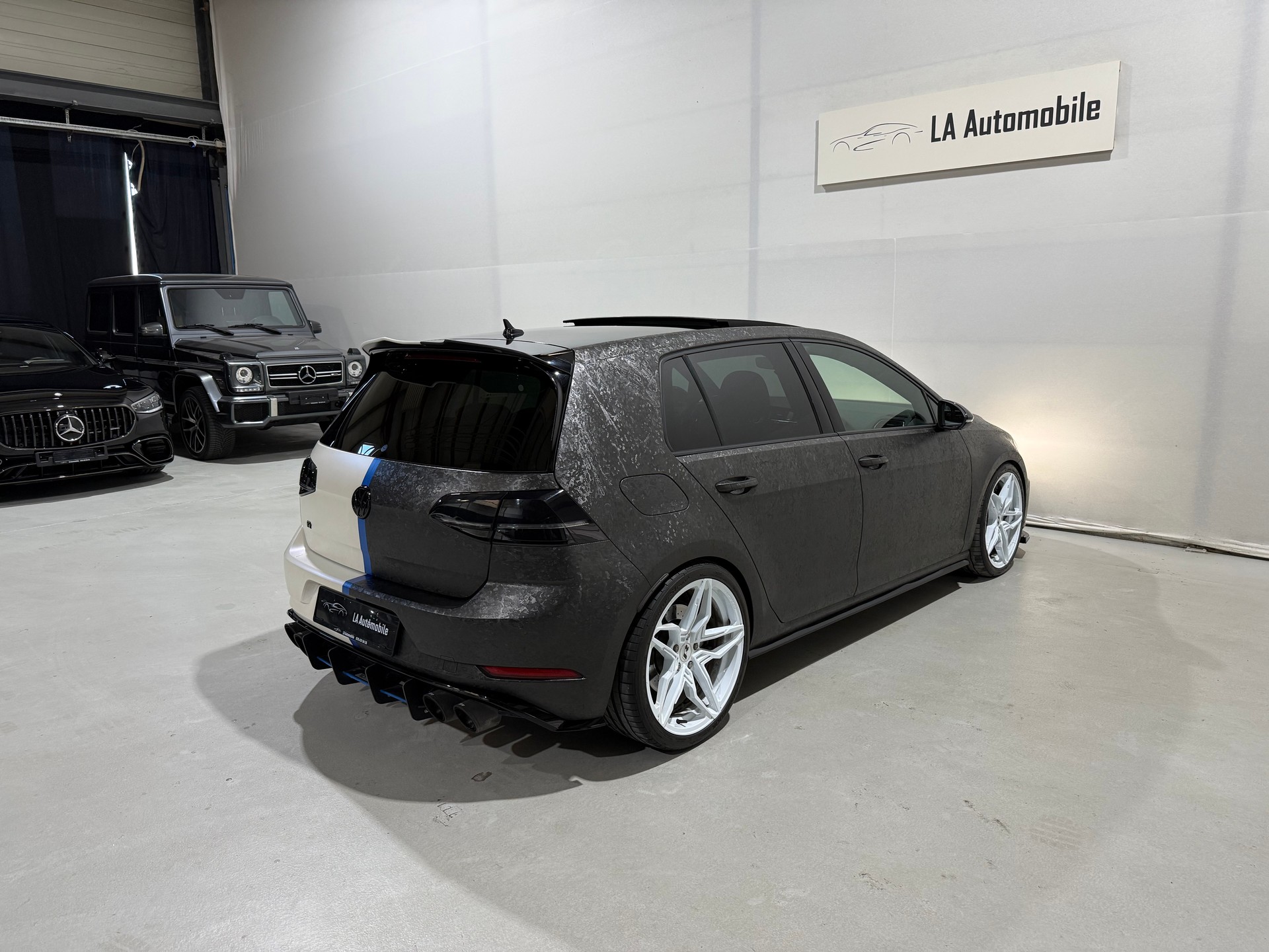 VW Golf 2.0 TSI R 4Motion DSG-image-8