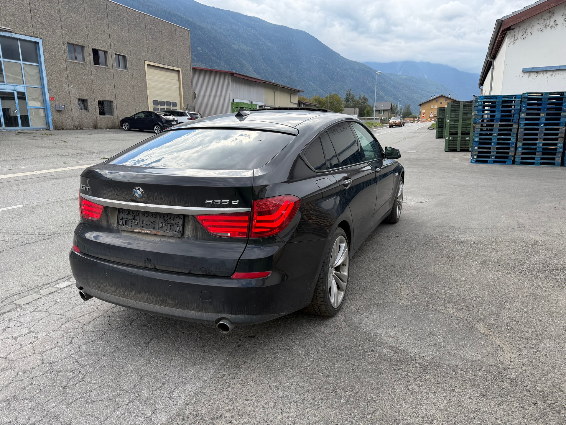 BMW 535-image-8