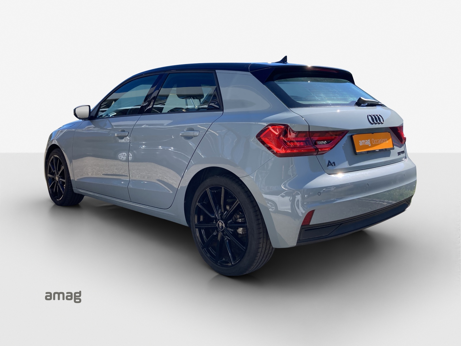 AUDI A1 Sportback 30 TFSI Attraction S-tronic-showroom-element-2