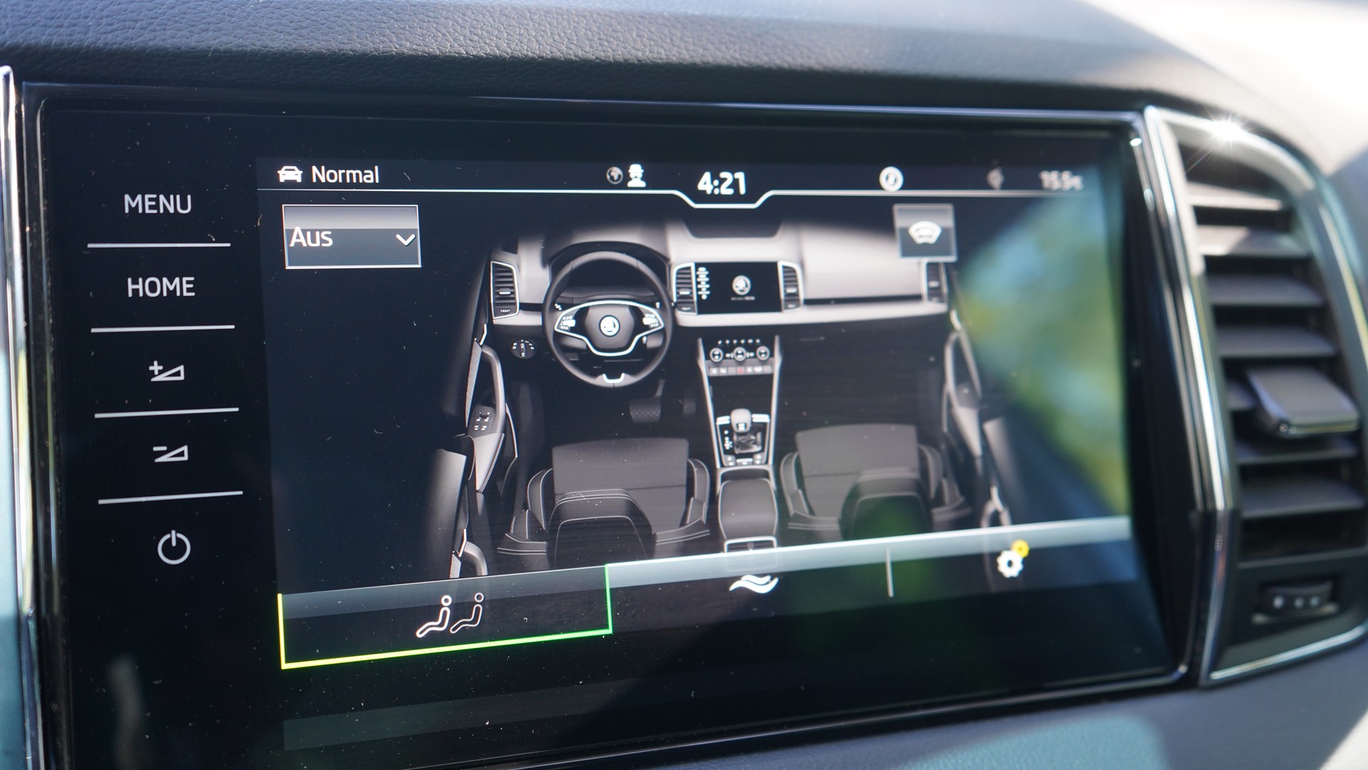 SKODA Karoq 2.0 TDI CR Style 4x4 DSG-image-20