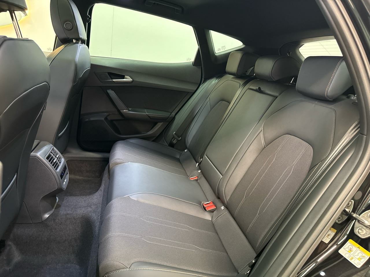 CUPRA Formentor 1.5 TSI DSG-image-10