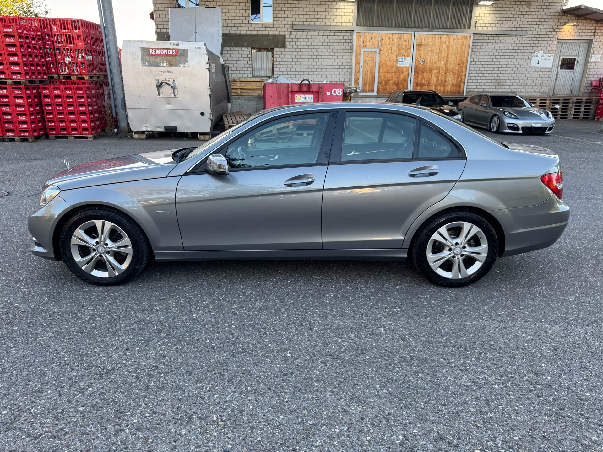 MERCEDES-BENZ C 200 CDI BlueEfficiency Automatic-image-7
