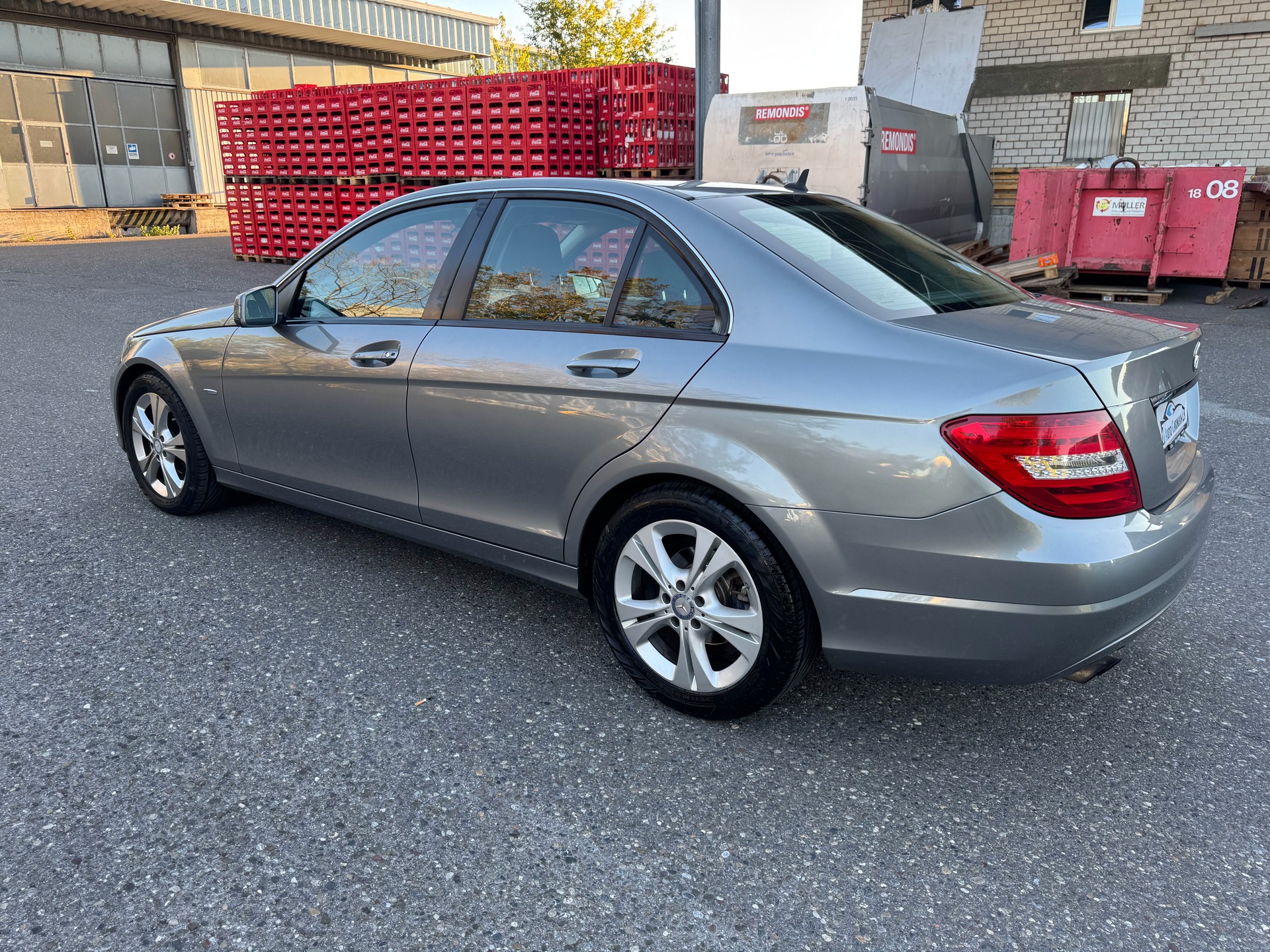 MERCEDES-BENZ C 200 CDI BlueEfficiency Automatic-image-4
