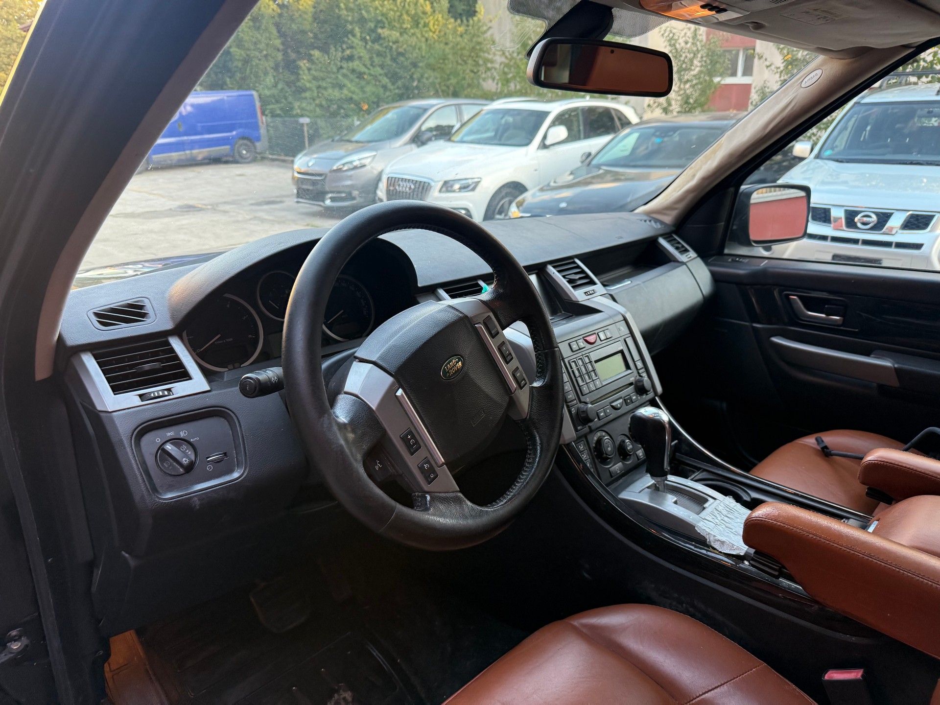 LAND ROVER Range Rover Sport 2.7 Td6 SE Automatic-image-6
