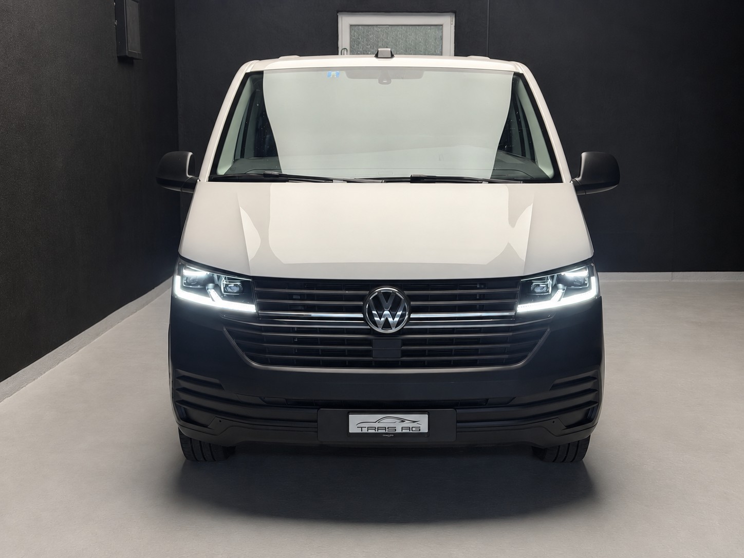 VW T6.1 2.0 TDI DSG • Schiebetüren links & rechts-image-1