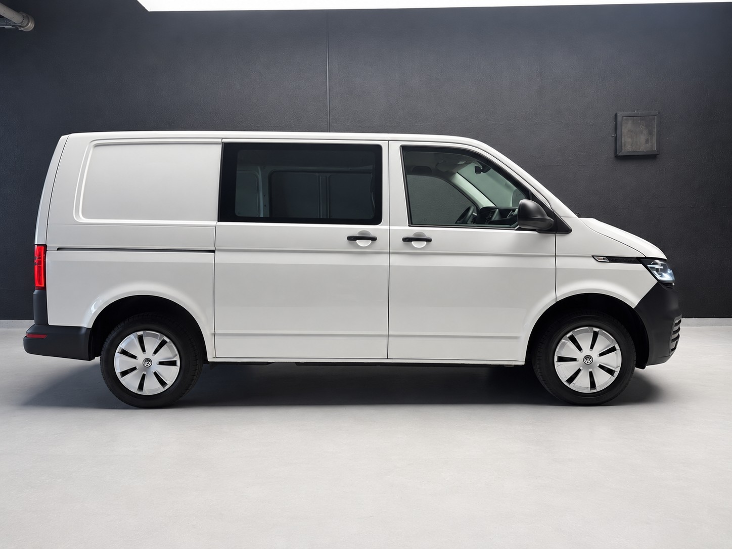 VW T6.1 2.0 TDI DSG • Schiebetüren links & rechts-image-13