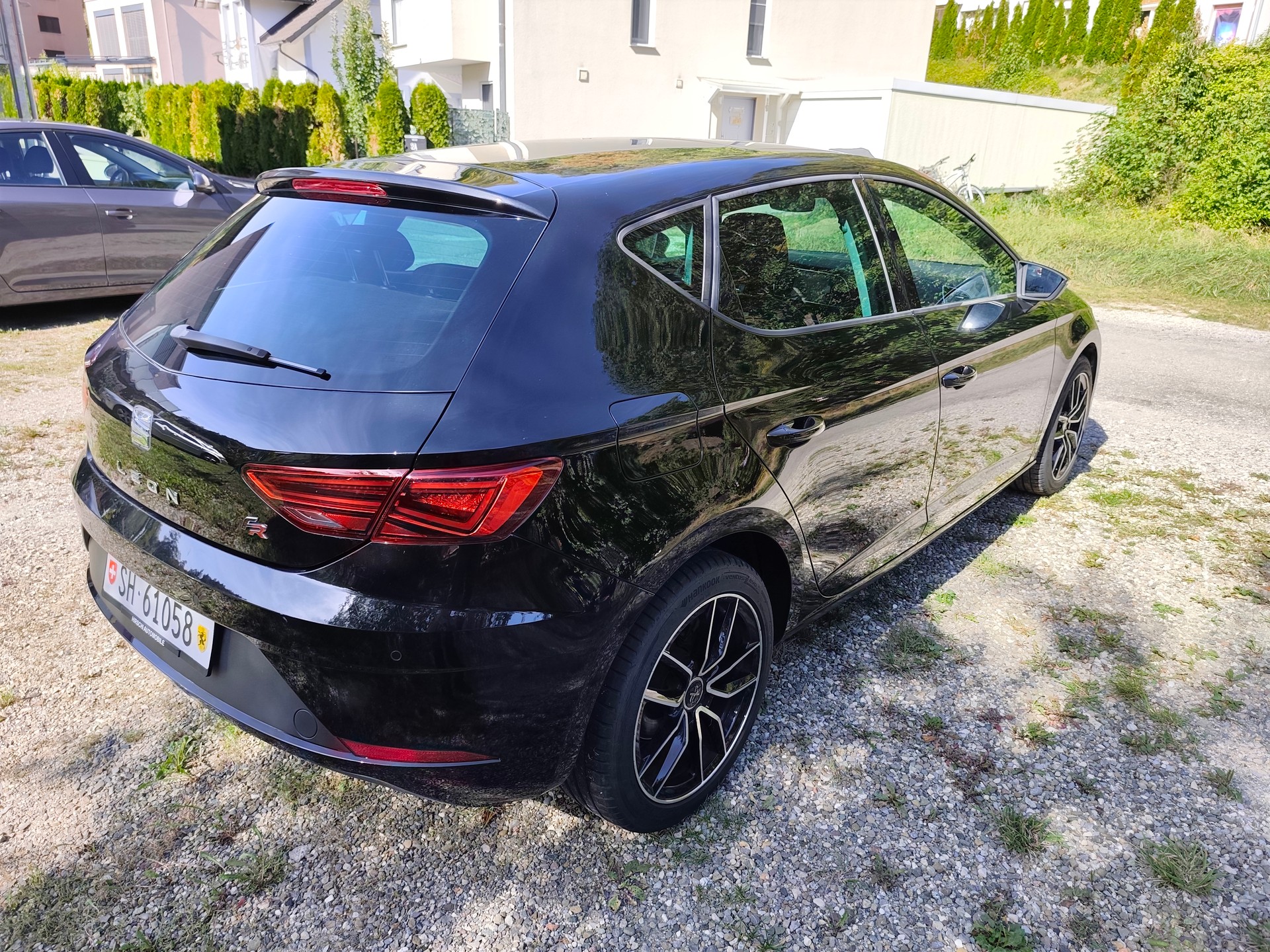SEAT 1.5 TSI ACT Swiss FR-image-2