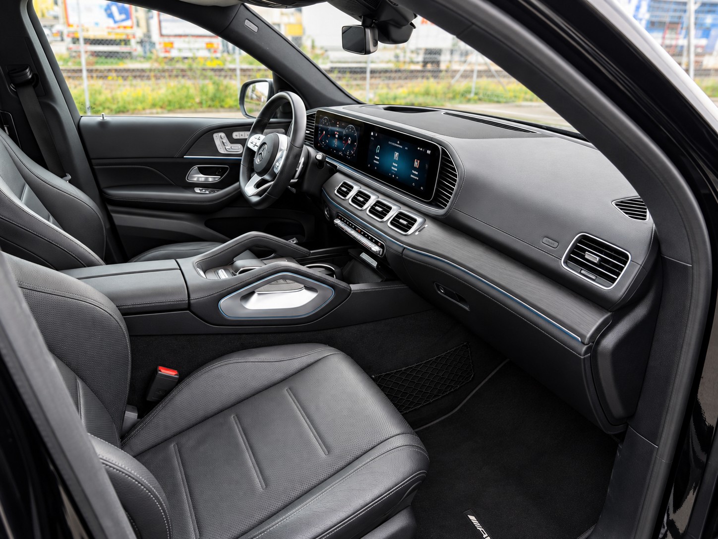 MERCEDES-BENZ GLE 400 d 4Matic 9G-Tronic 🇨🇭- Fahrzeug / 7 Plätzer / AHK-image-7