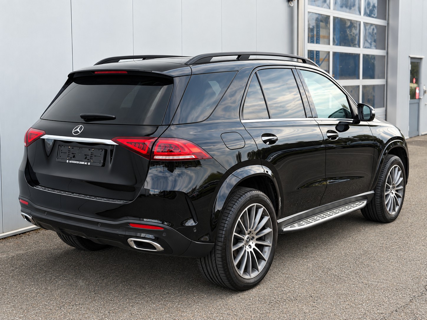 MERCEDES-BENZ GLE 400 d 4Matic 9G-Tronic 🇨🇭- Fahrzeug / 7 Plätzer / AHK-image-3