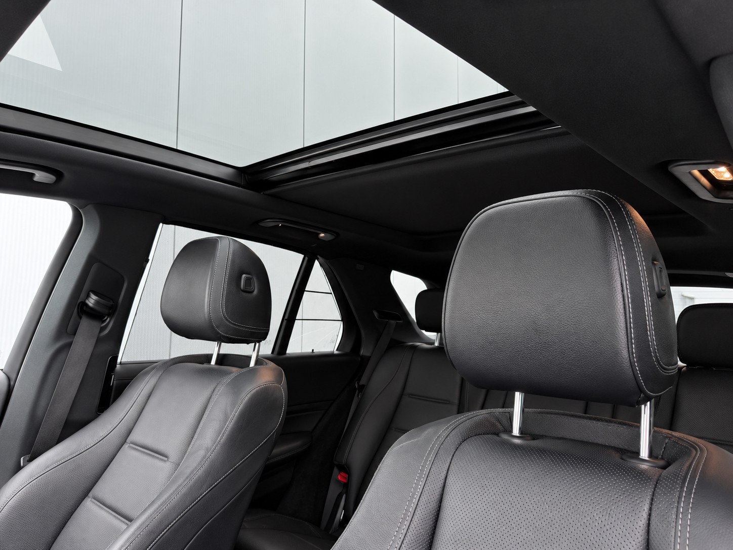MERCEDES-BENZ GLE 400 d 4Matic 9G-Tronic 🇨🇭- Fahrzeug / 7 Plätzer / AHK-image-11