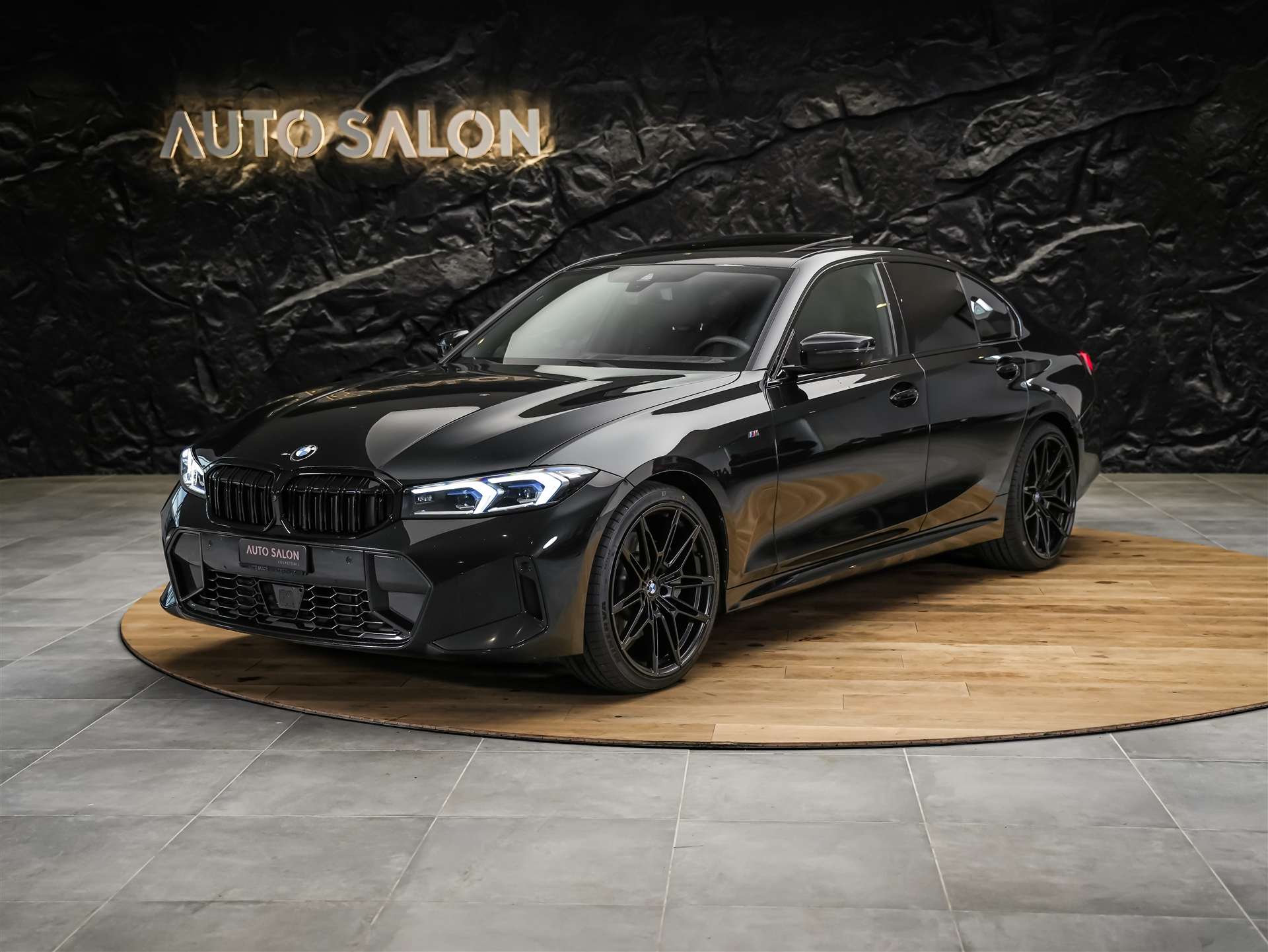 BMW 330d xDrive Steptronic M Sport Pro *Facelift*Werksgarantie*Panorama*360°*Head-Up*-image-1