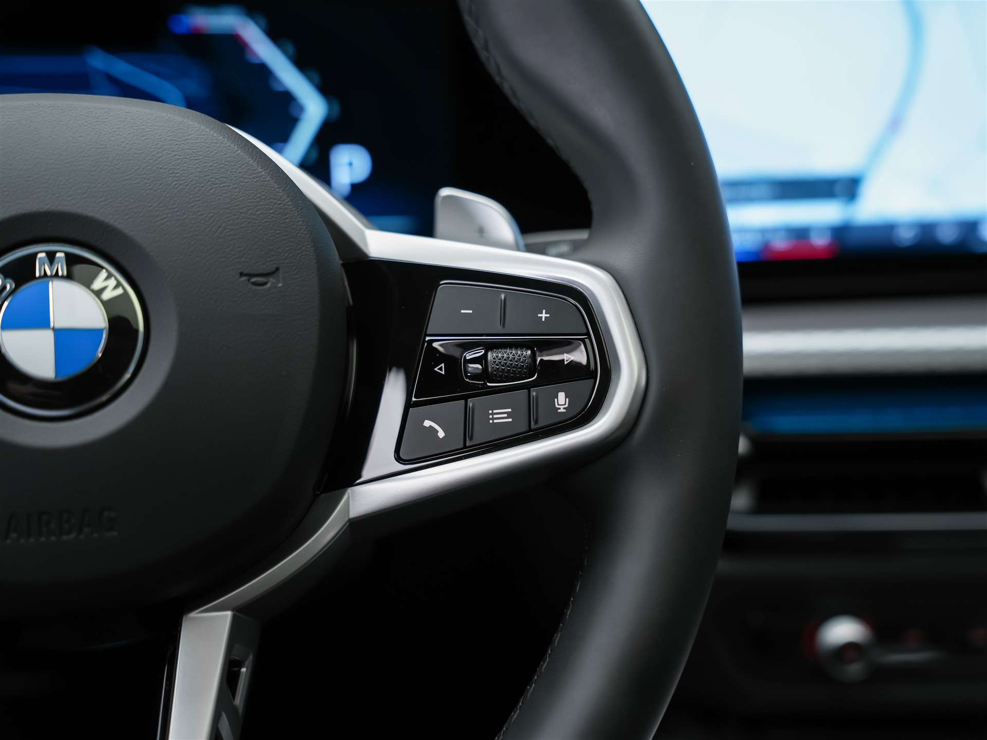 BMW 330d xDrive Steptronic M Sport Pro *Facelift*Werksgarantie*Panorama*360°*Head-Up*-image-29