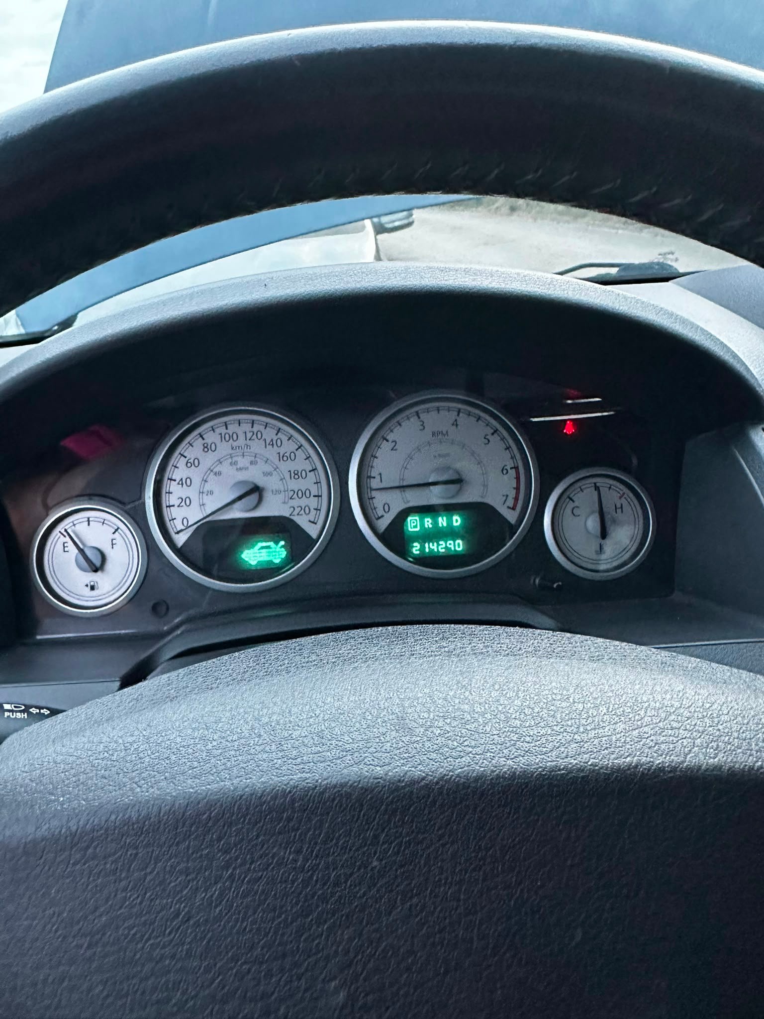CHRYSLER Grand Voyager 3.8 LX Automatic-image-8