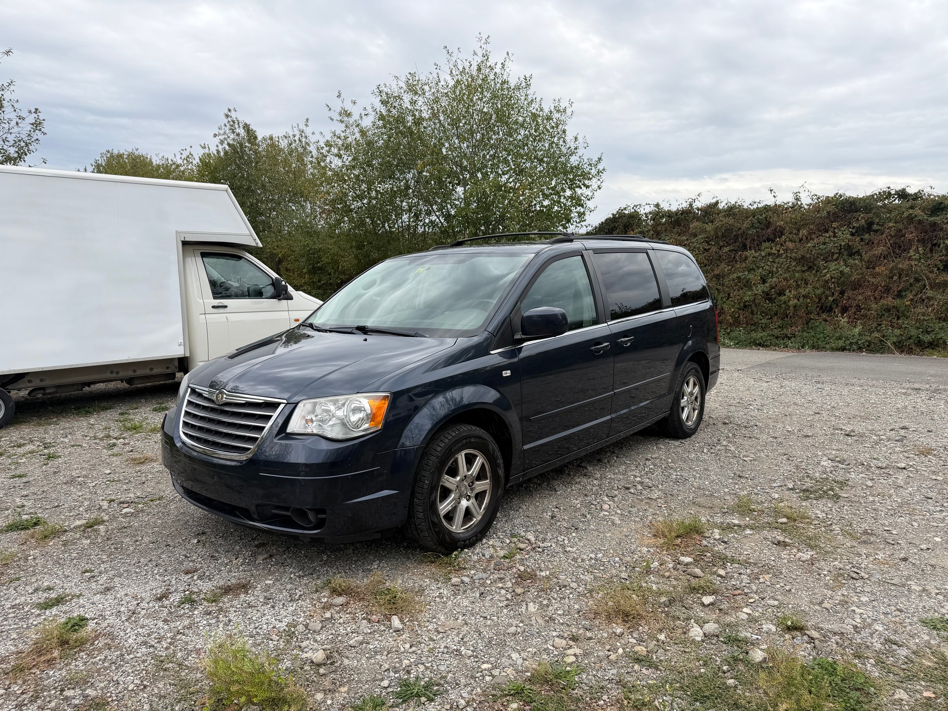 CHRYSLER Grand Voyager 3.8 LX Automatic-image-1