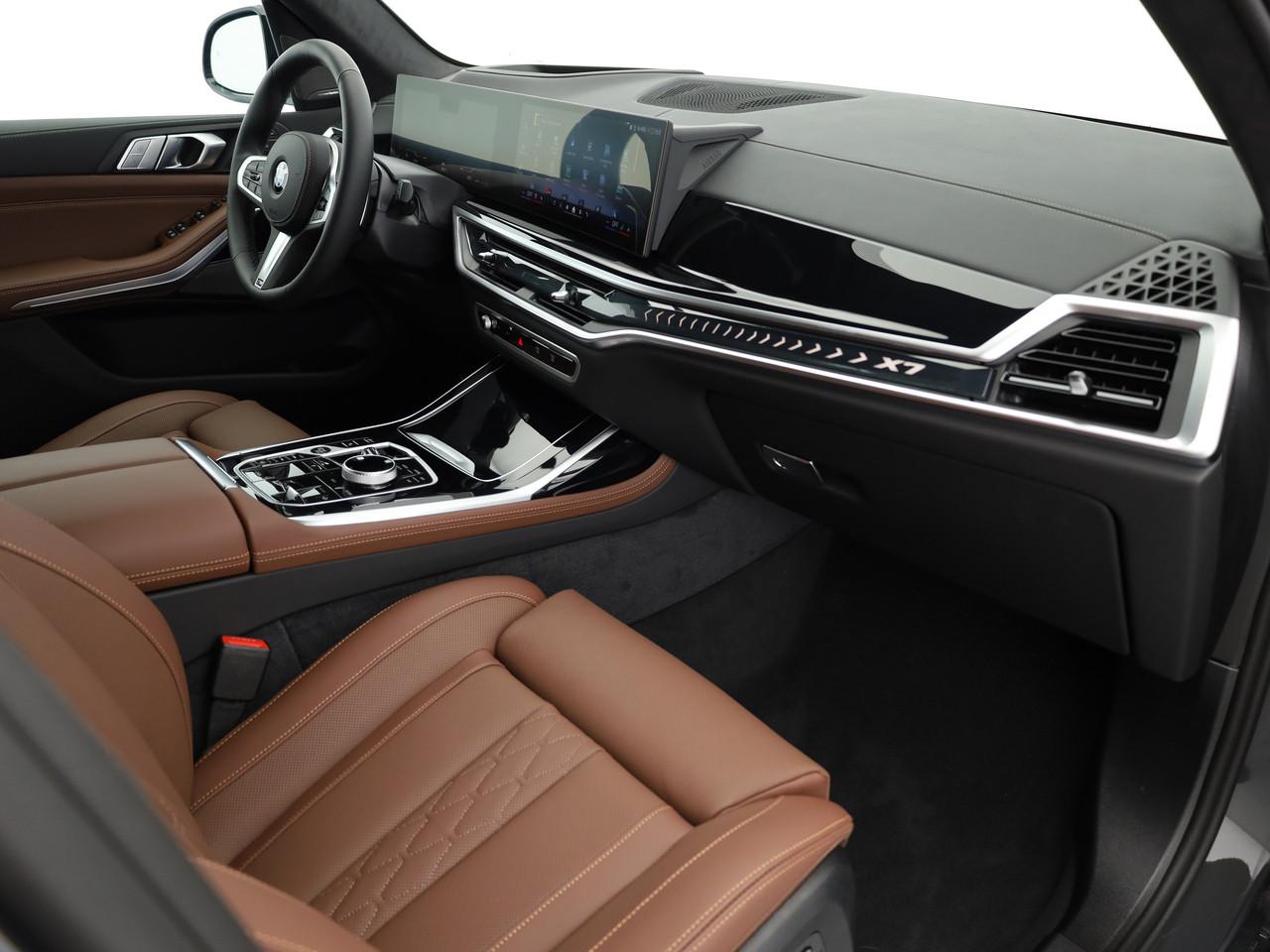 BMW X7 G07 40d xDrive SAG-image-13