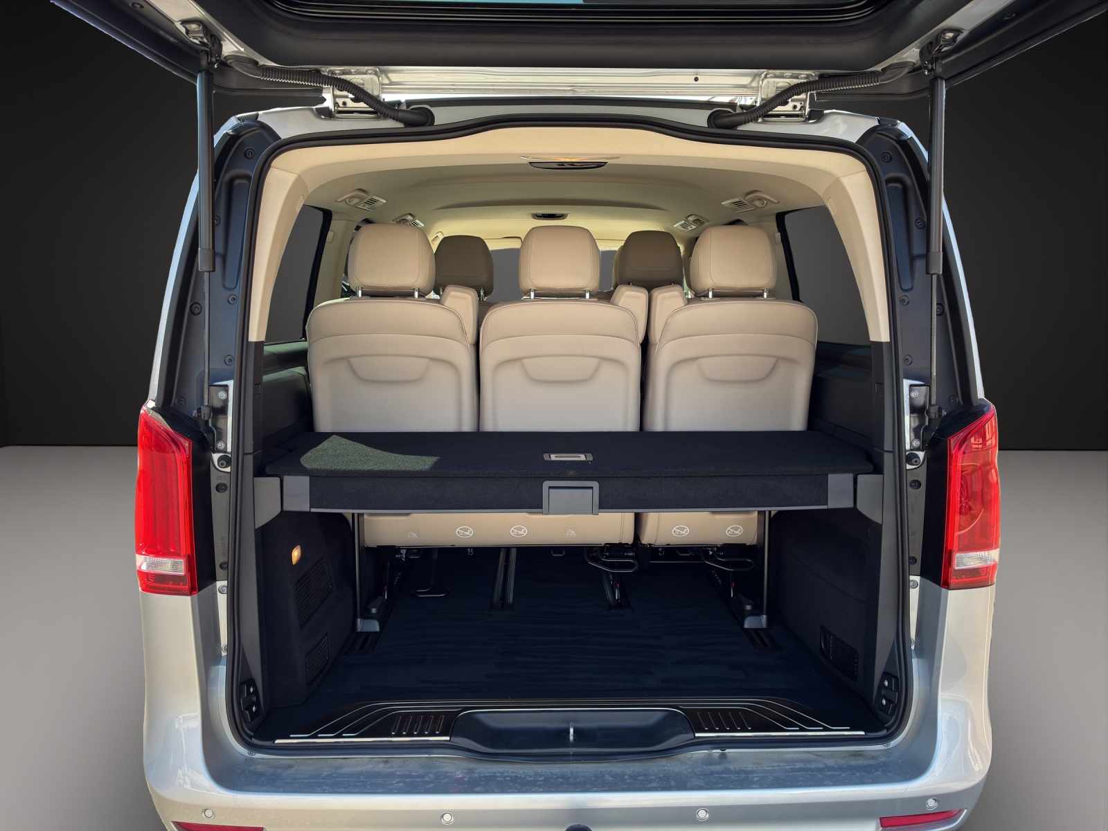 MERCEDES-BENZ V 300 d lang Avantgarde 9G-Tronic-image-5