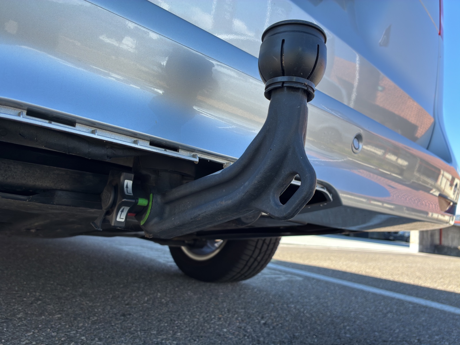 MERCEDES-BENZ V 300 d lang Avantgarde 9G-Tronic-image-16