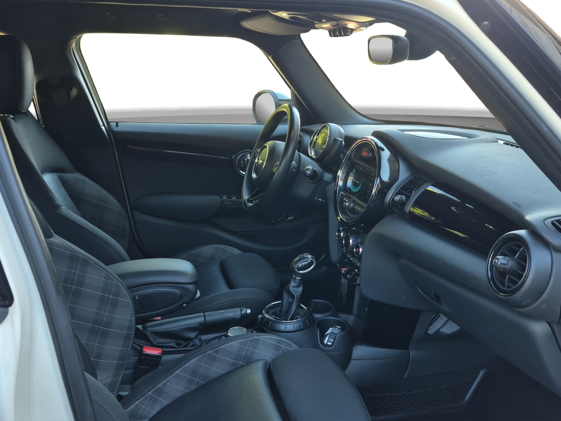 MINI Cooper Steptronic-image-11