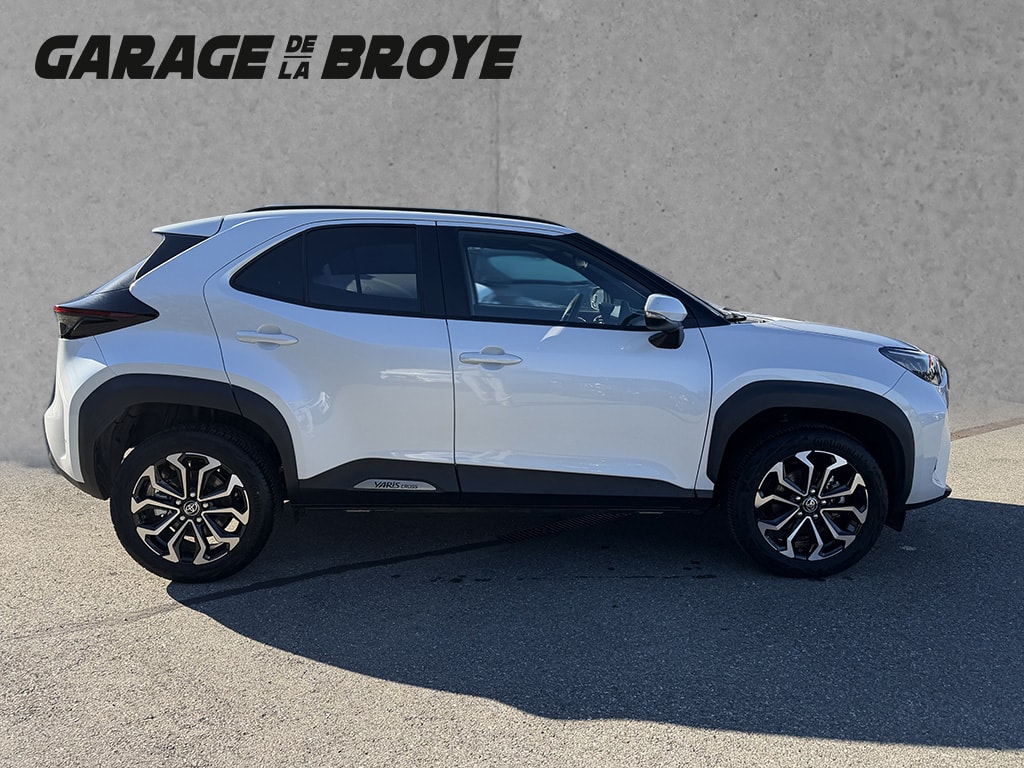 TOYOTA Yaris Cross 1.5 VVT-i HSD Trend AWD-i-image-1